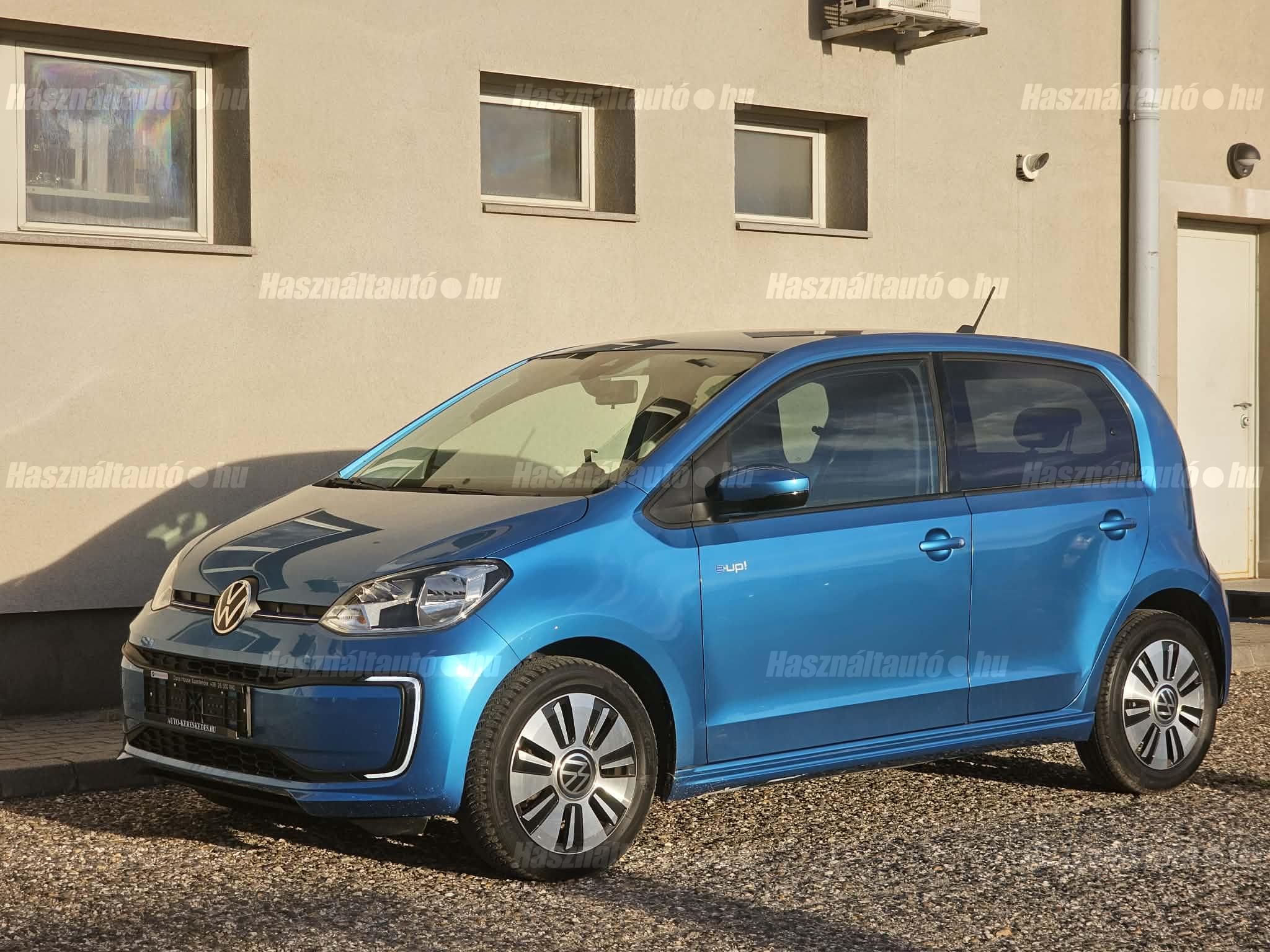 VOLKSWAGEN UP 2020/10 - 1