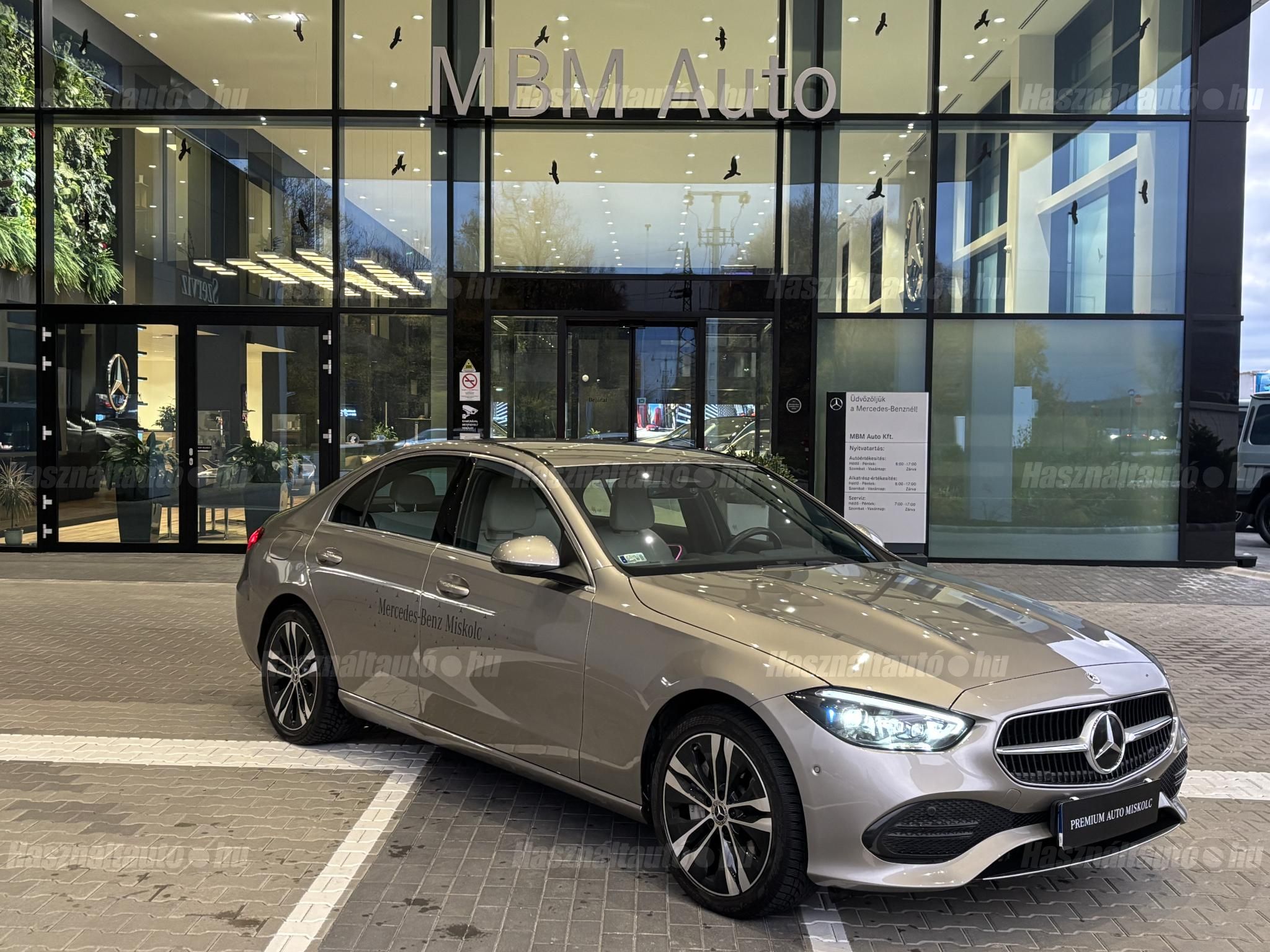 MERCEDES-BENZ C 300 2024/2 - 1