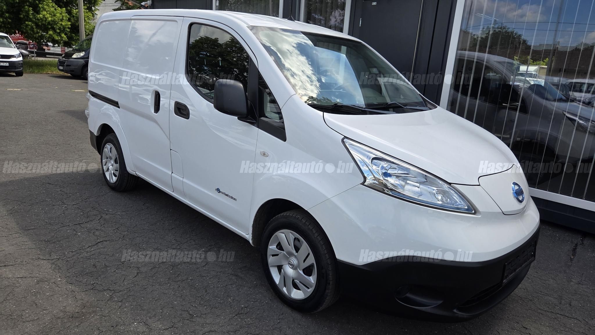 NISSAN NV200 2019/9 - 1