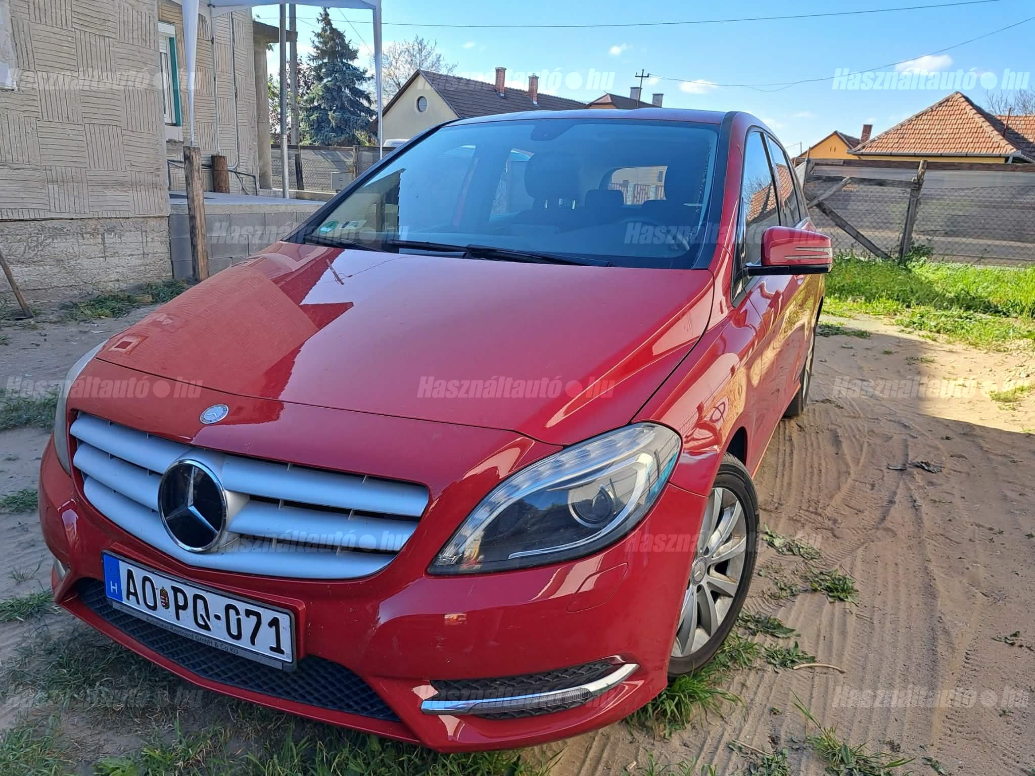 MERCEDES-BENZ B 180 2012/12 - 1