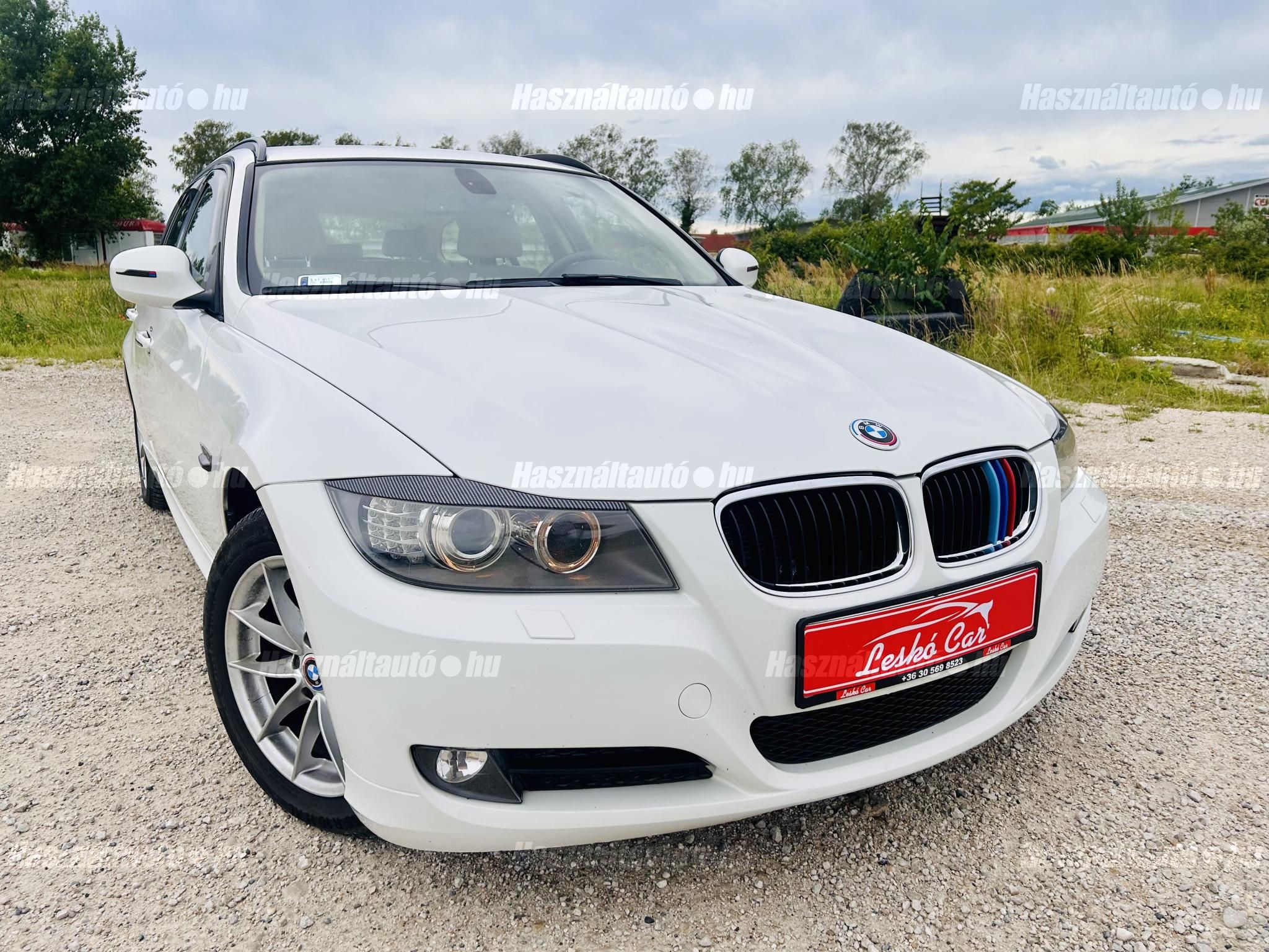 BMW 318 2011/3 - 1