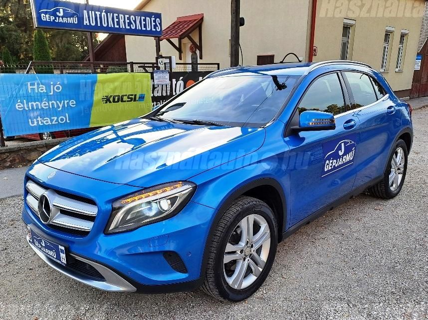 MERCEDES-BENZ GLA 200 2016/8 - 1
