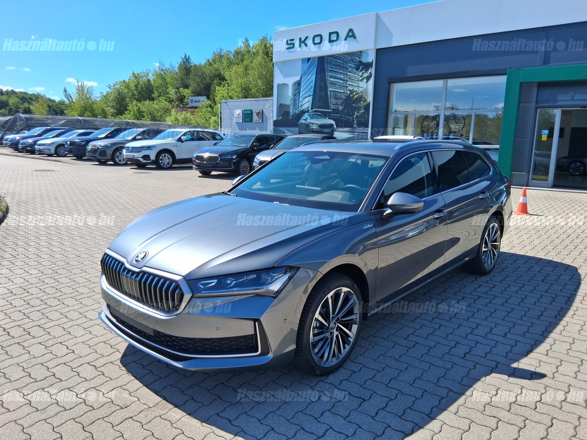 SKODA SUPERB 2026 - 1