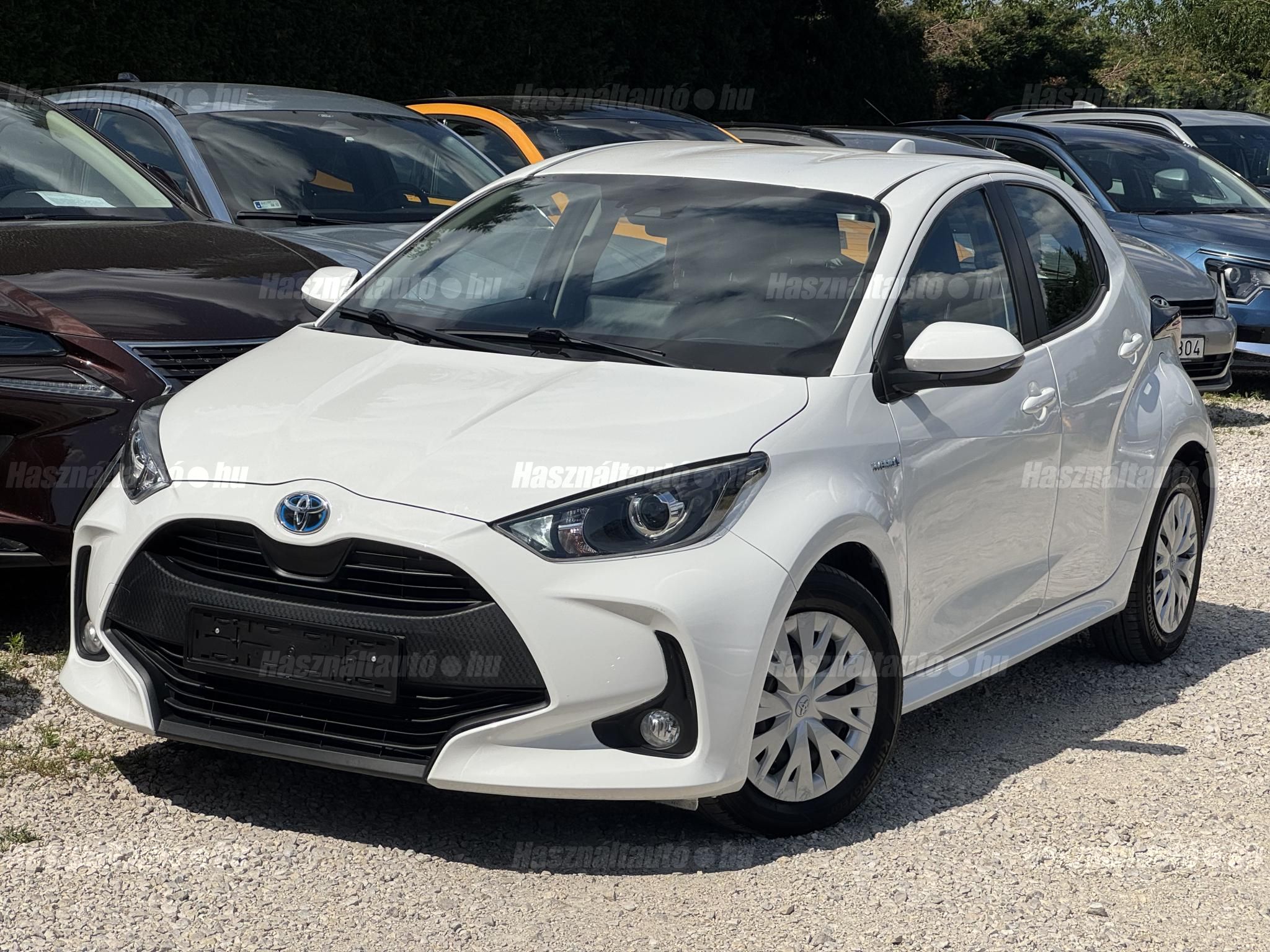 TOYOTA YARIS 2021/8 - 1