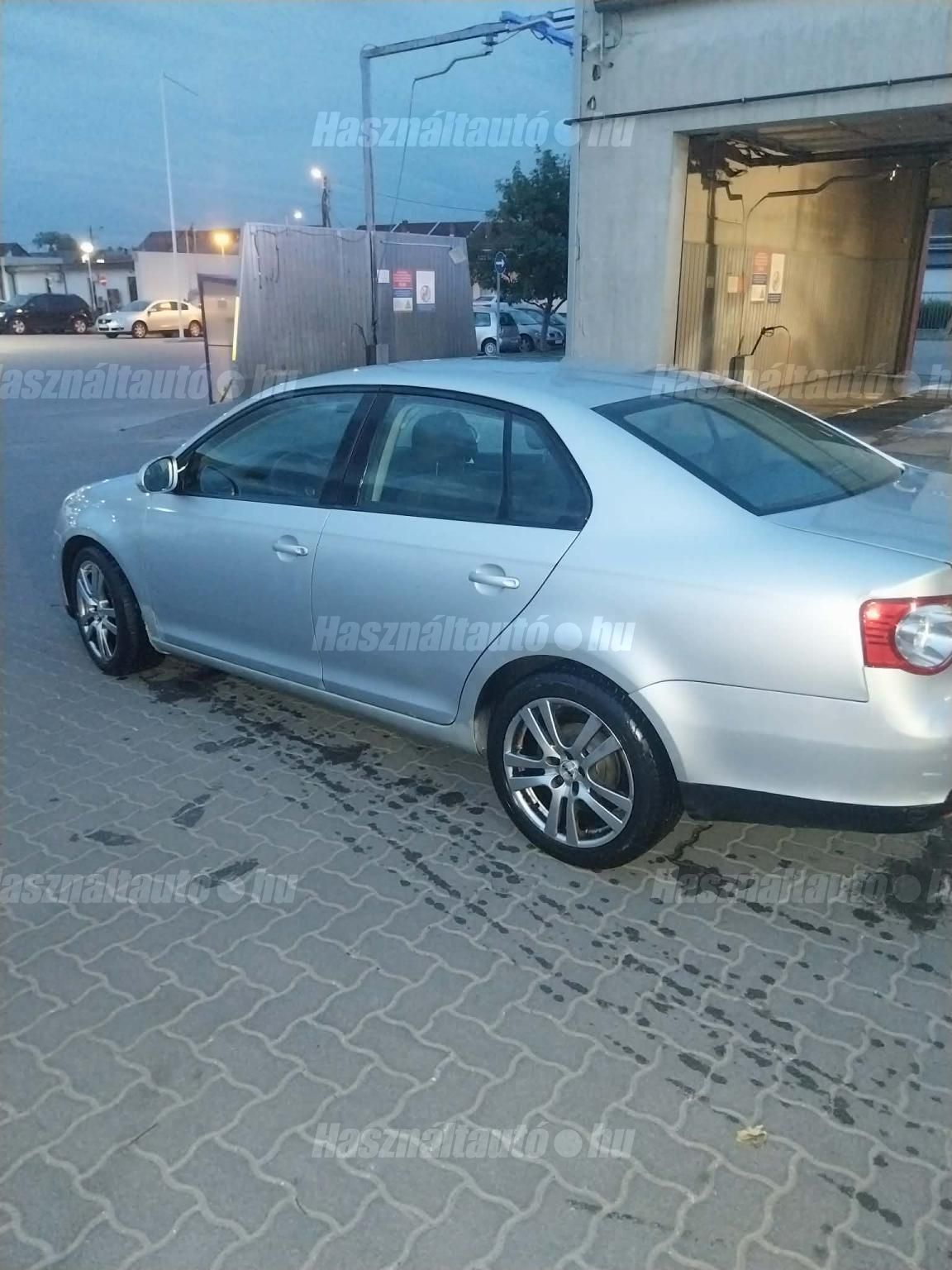 VOLKSWAGEN JETTA 2005/11 - 1