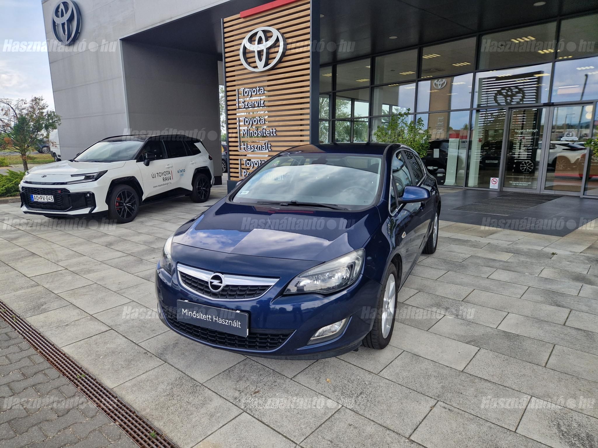 OPEL ASTRA J 2010 - 1