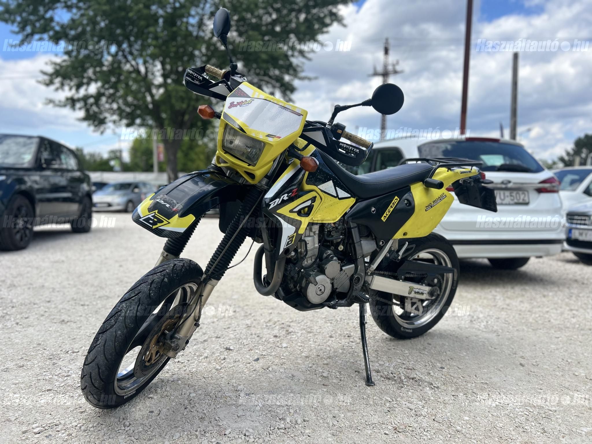 SUZUKI DR-Z 400 2003/4 - 1