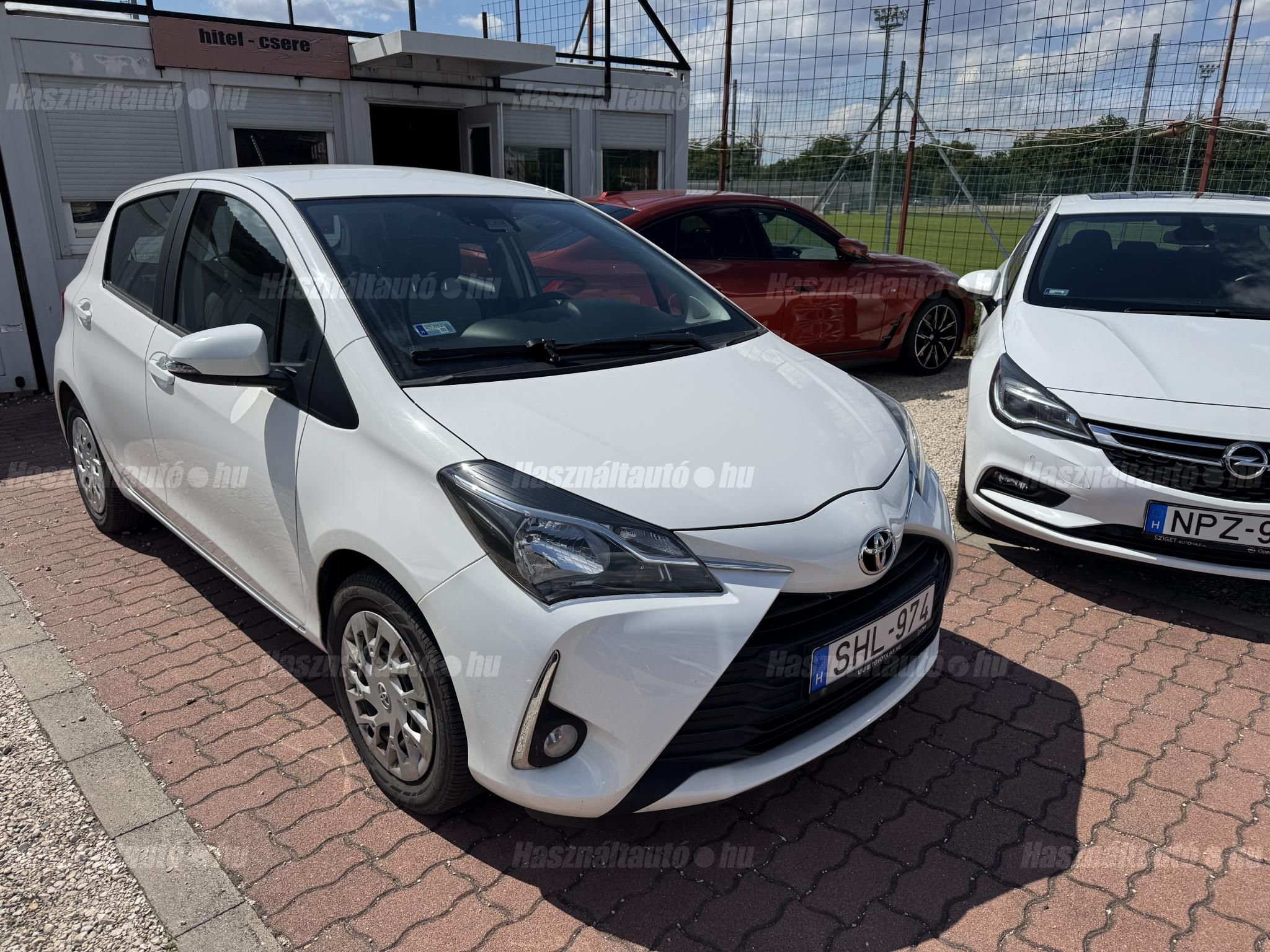 TOYOTA YARIS 2020/6 - 1