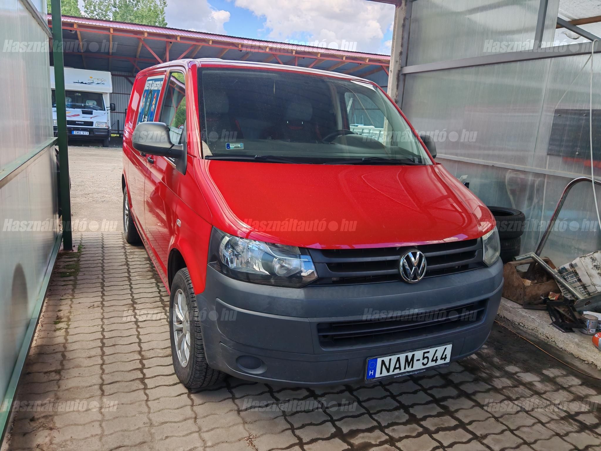 VOLKSWAGEN TRANSPORTER T5 2011/12 - 1