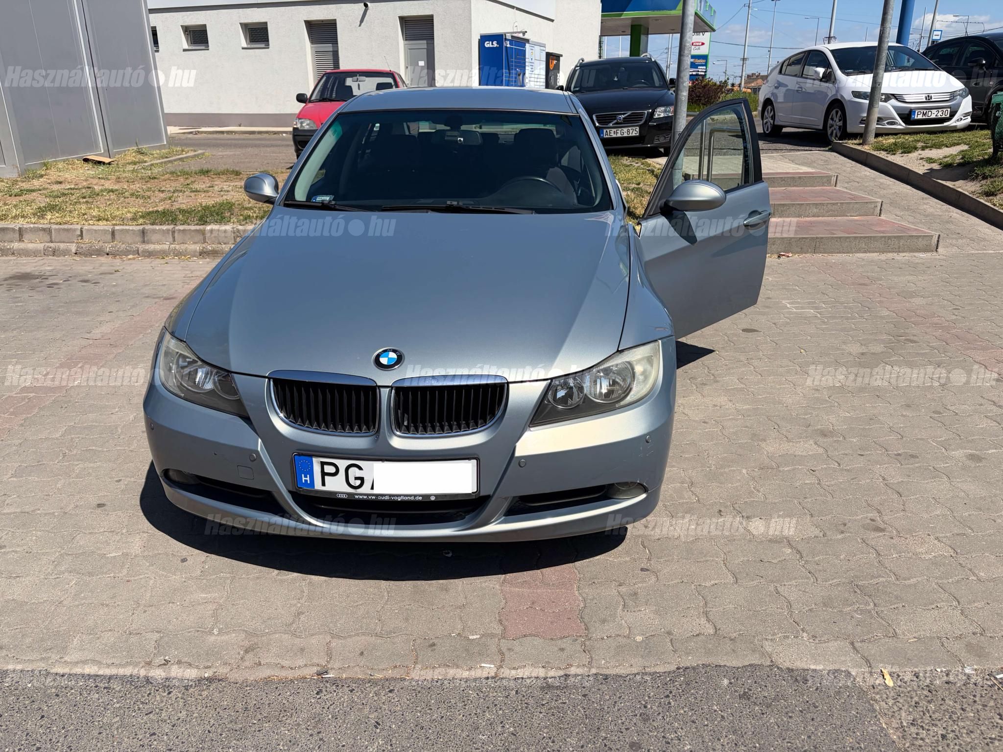 BMW 318 2005 - 1