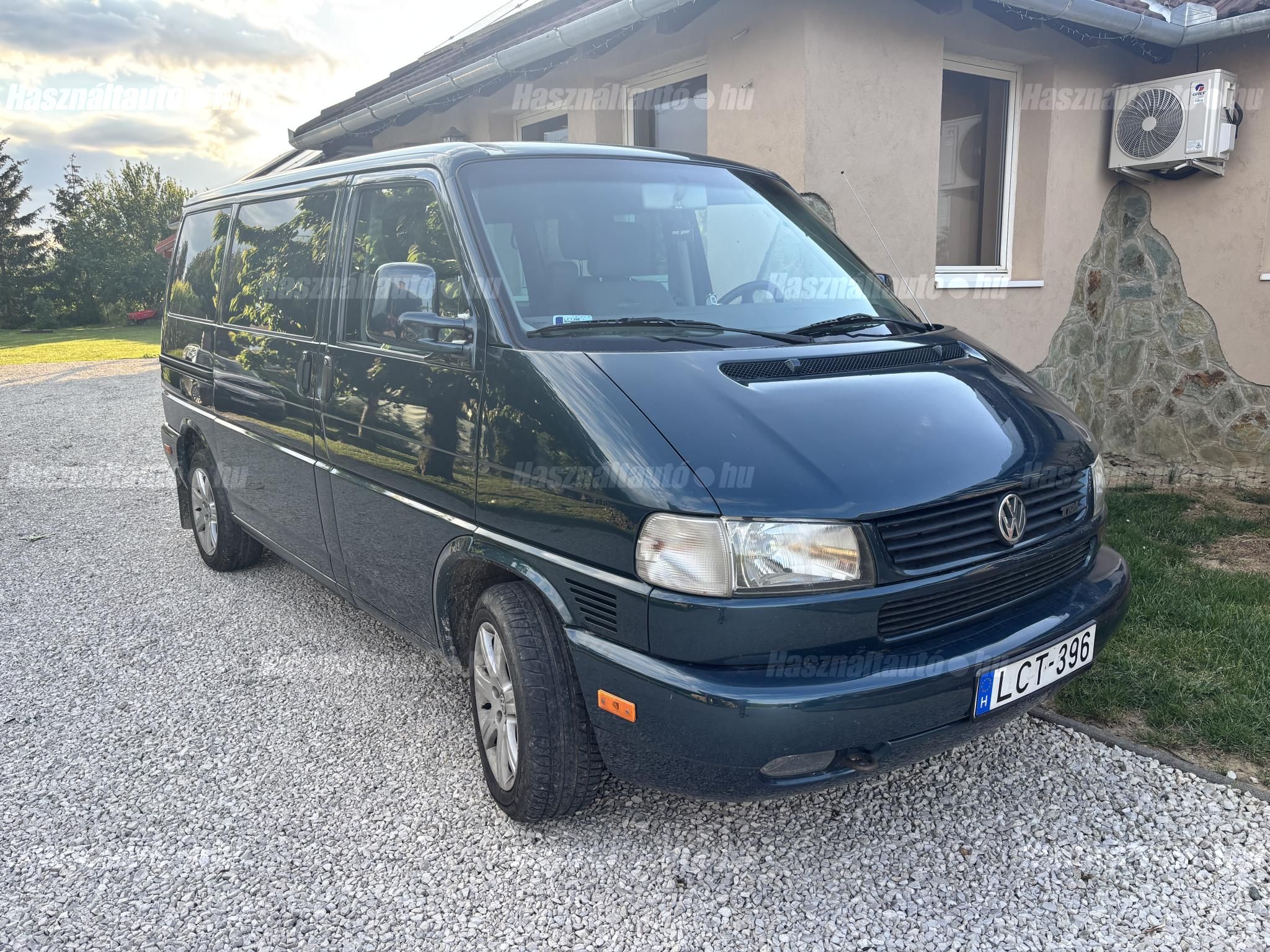VOLKSWAGEN MULTIVAN 1998/5 - 1