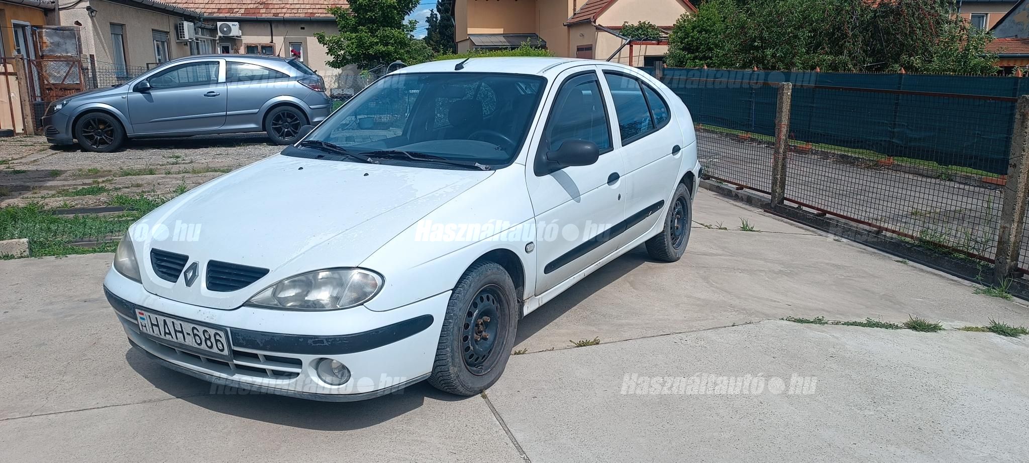 RENAULT MEGANE 1999/9 - 1