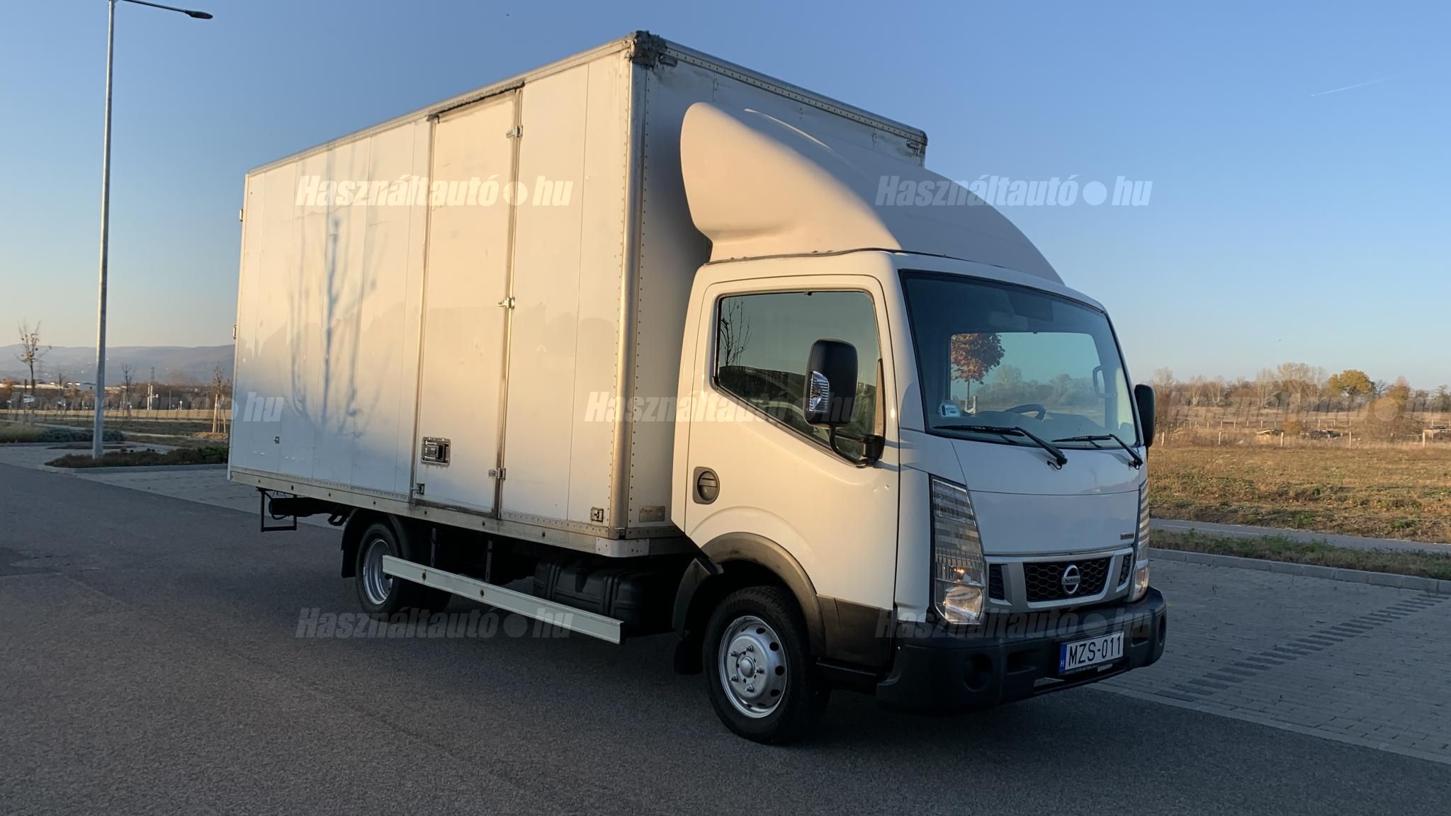 NISSAN CABSTAR 2014/12 - 1