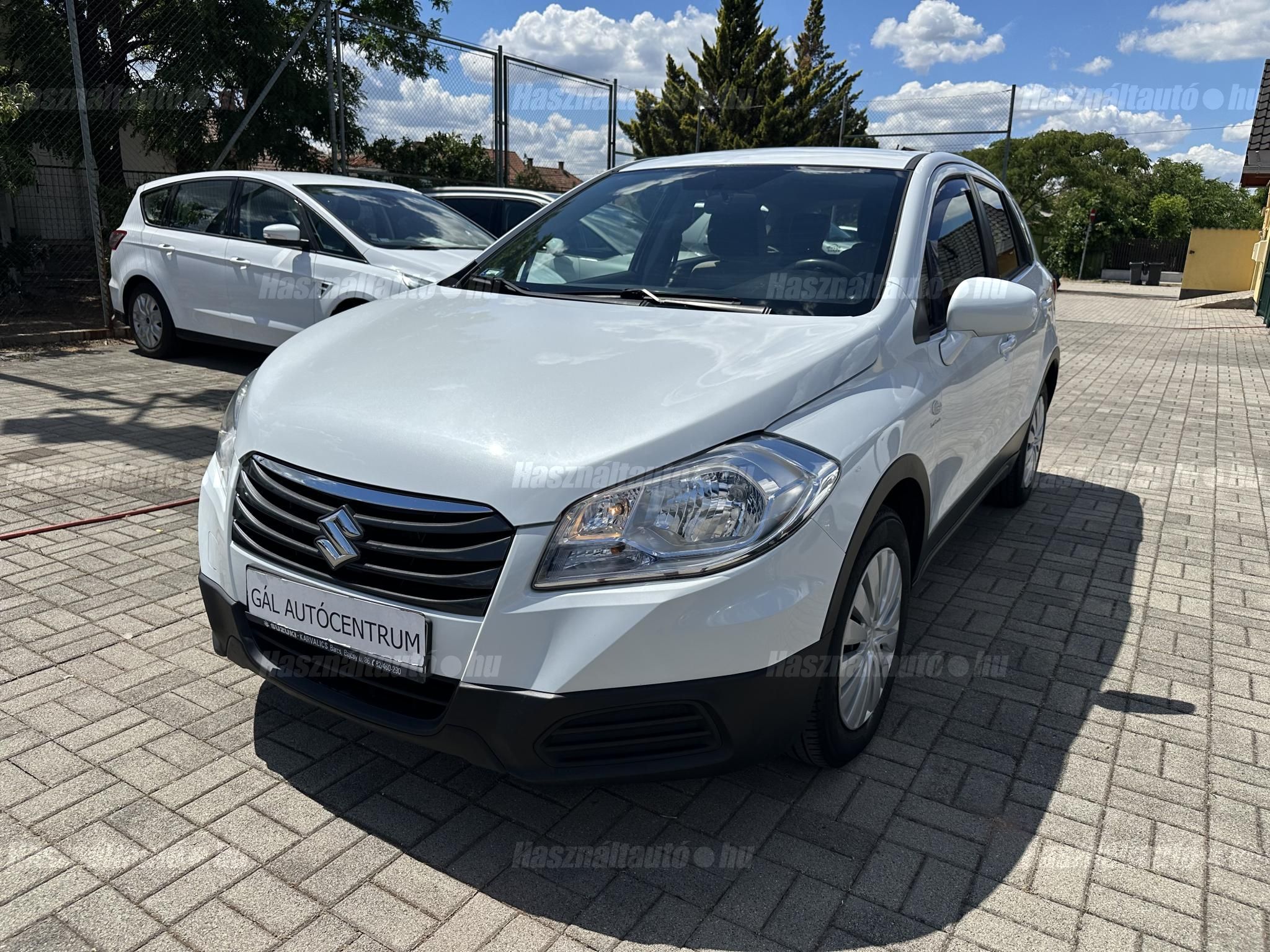 SUZUKI SX4 S-CROSS 2015/8 - 1