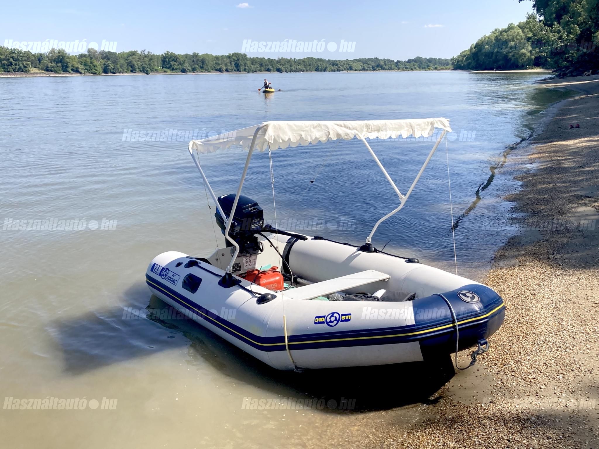 Kaland a dunán bimini tetővel