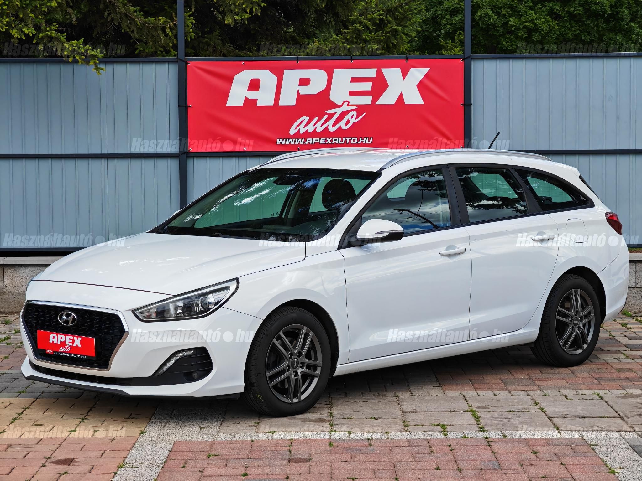 HYUNDAI I30 2020/7 - 1
