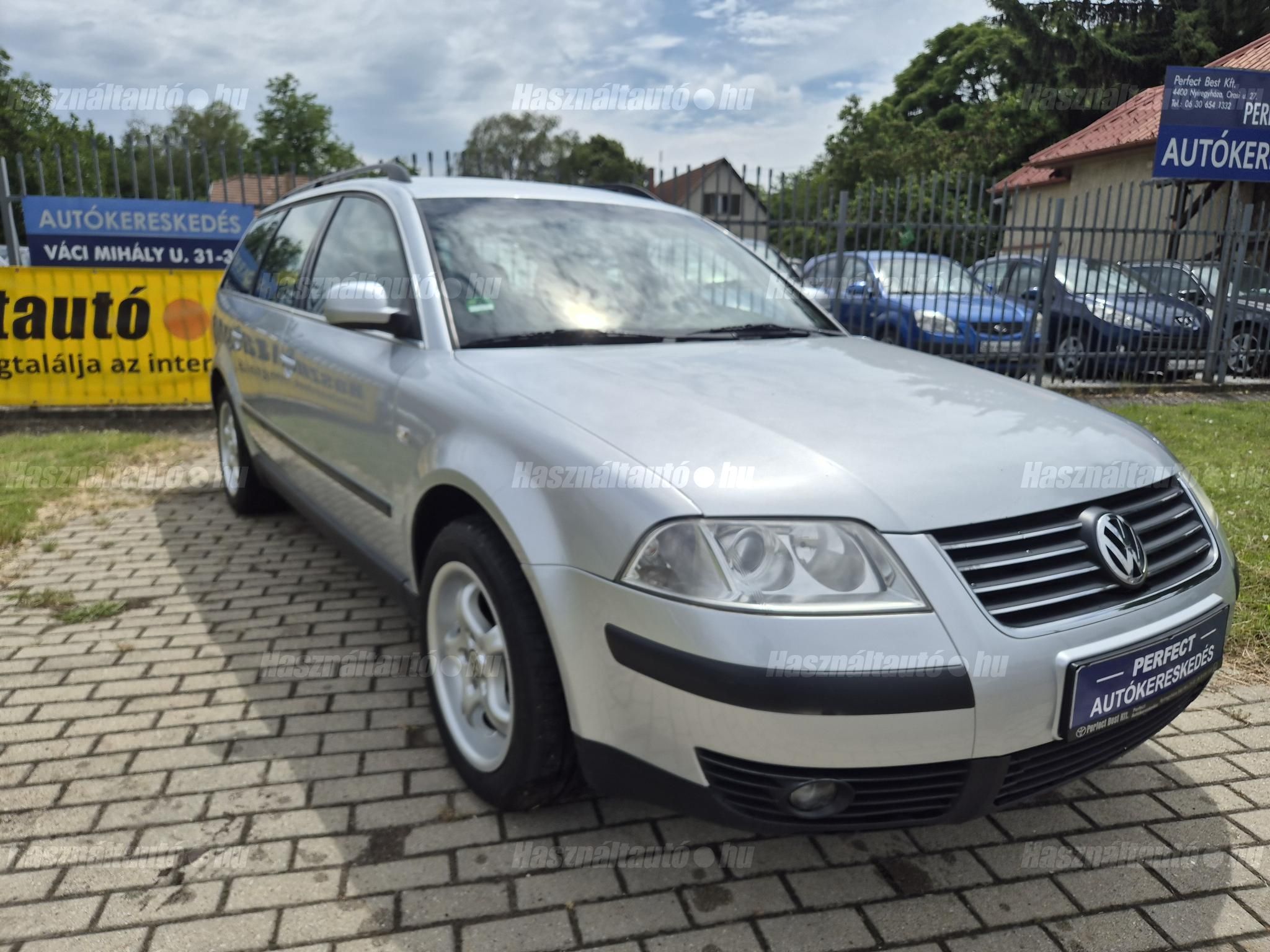 VOLKSWAGEN PASSAT 2001/5 - 1