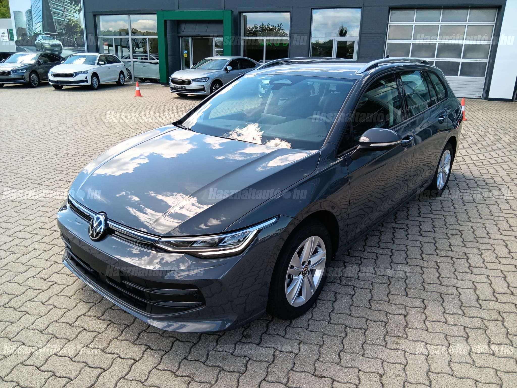 VOLKSWAGEN GOLF 2026 - 1