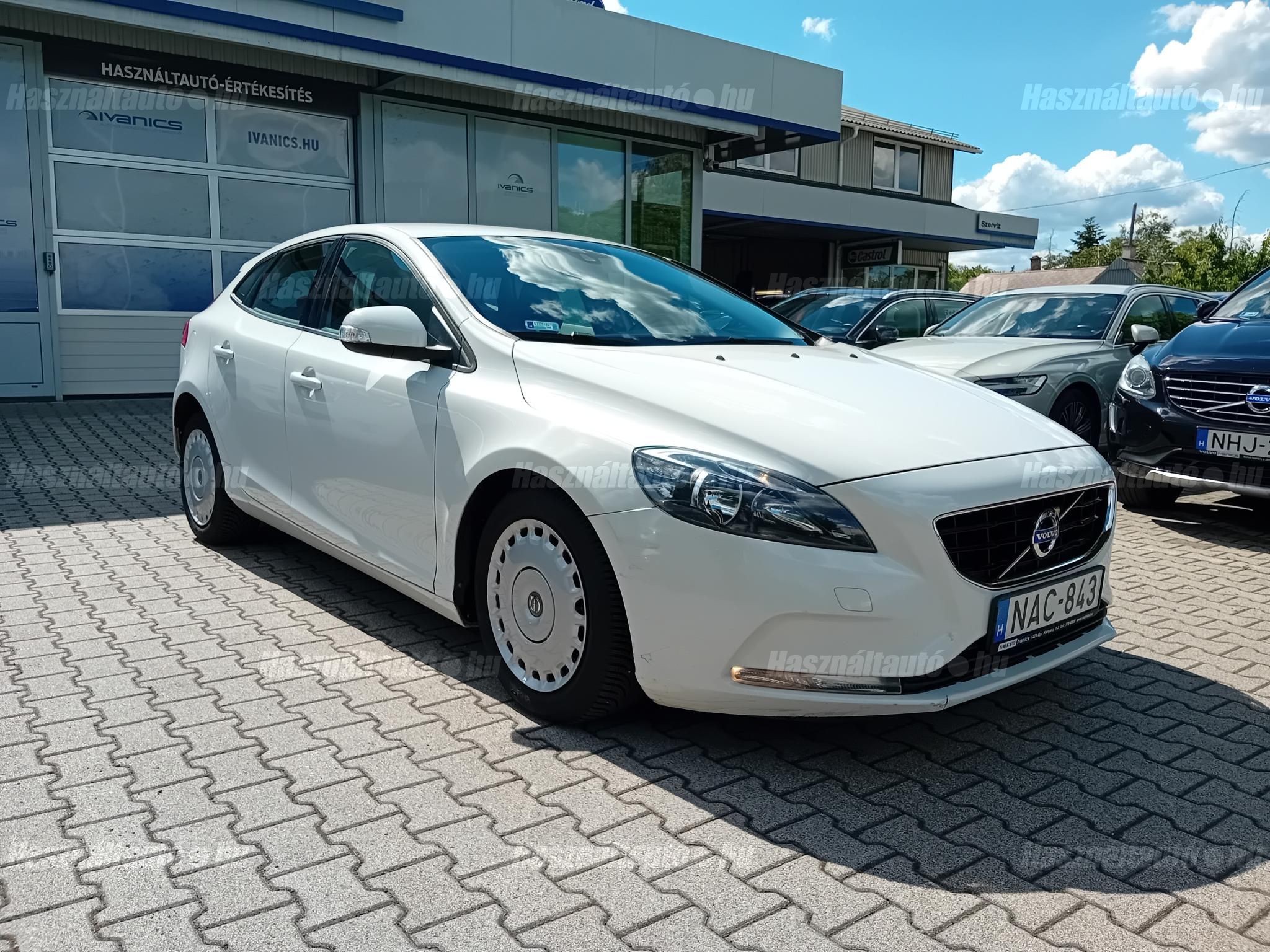 VOLVO V40 2015/1 - 1