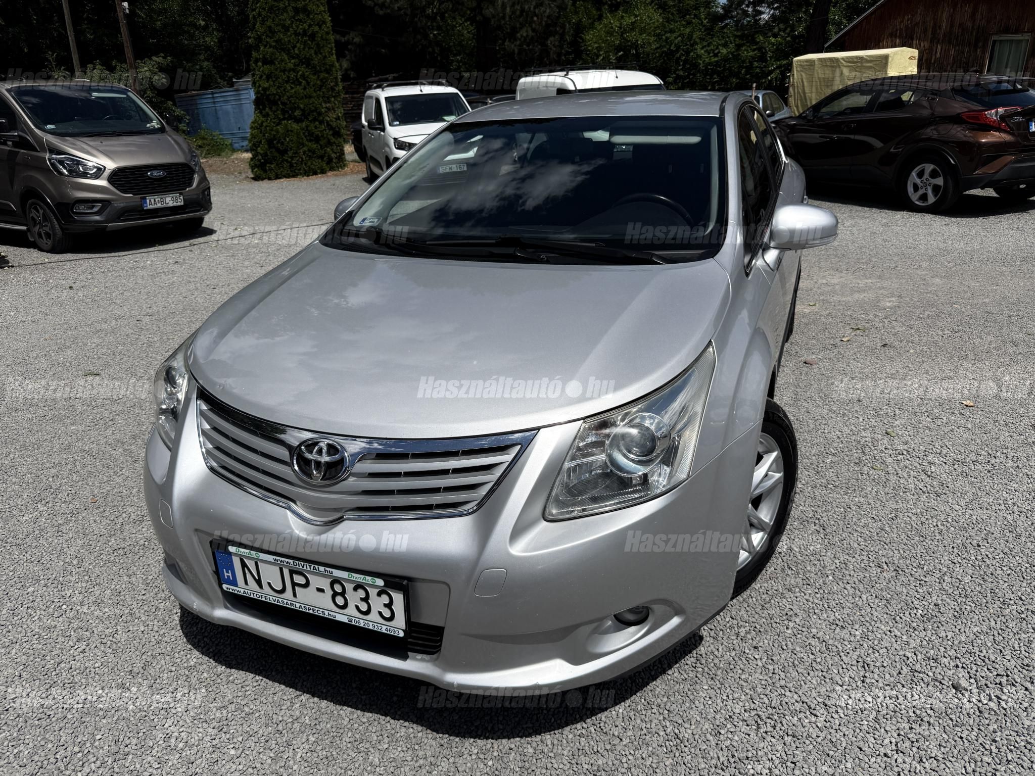 TOYOTA AVENSIS 2011/3 - 1