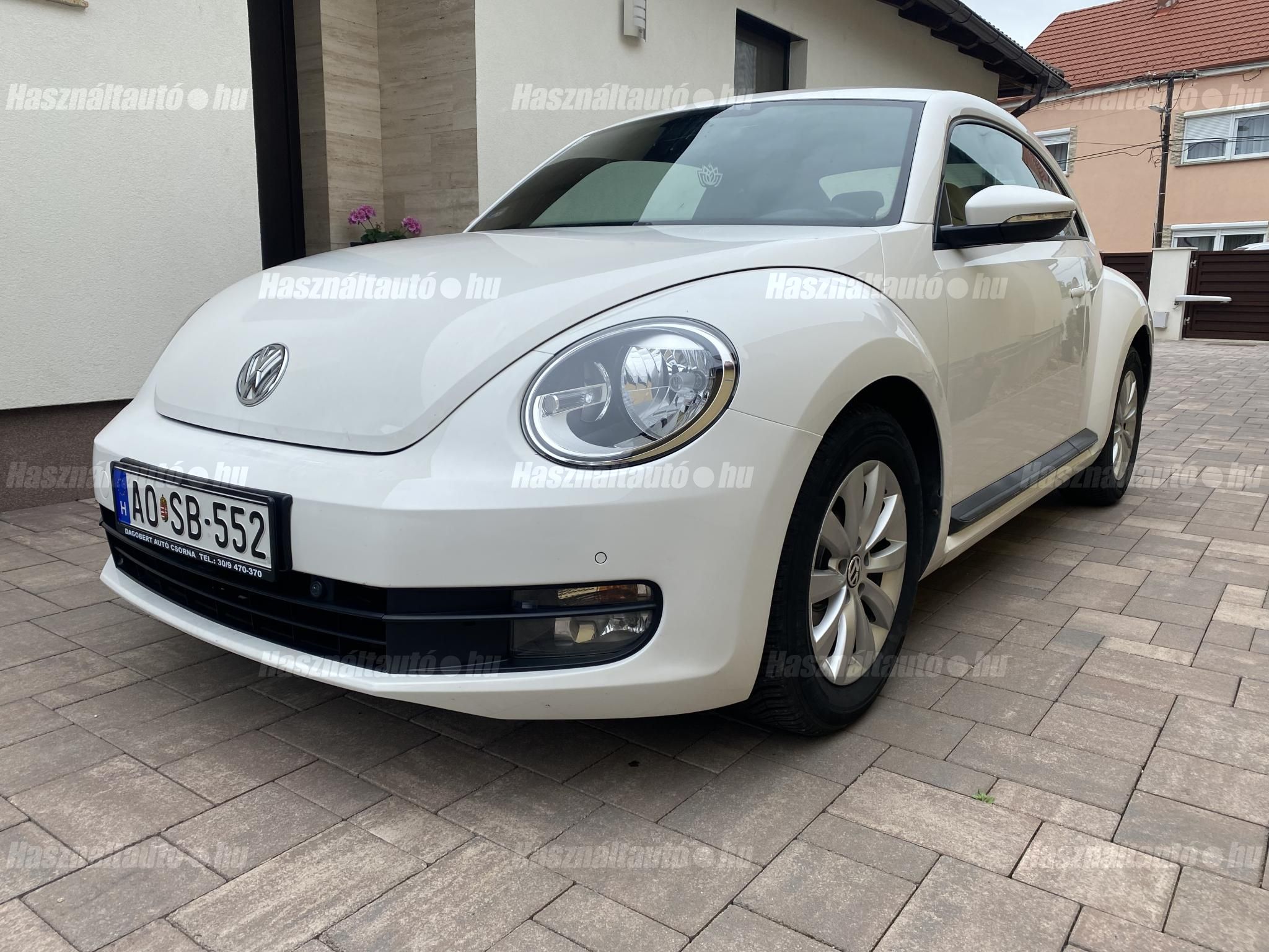 VOLKSWAGEN BEETLE 2012/2 - 1