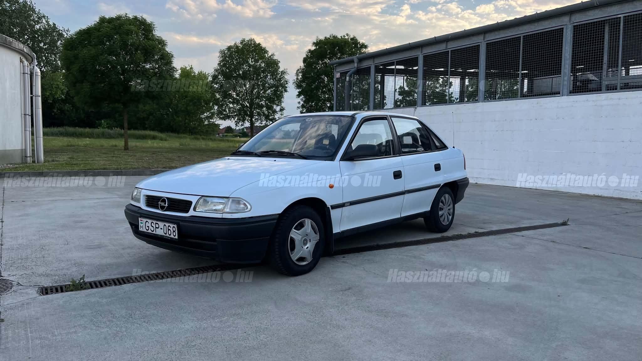 OPEL ASTRA F 1998/9 - 1