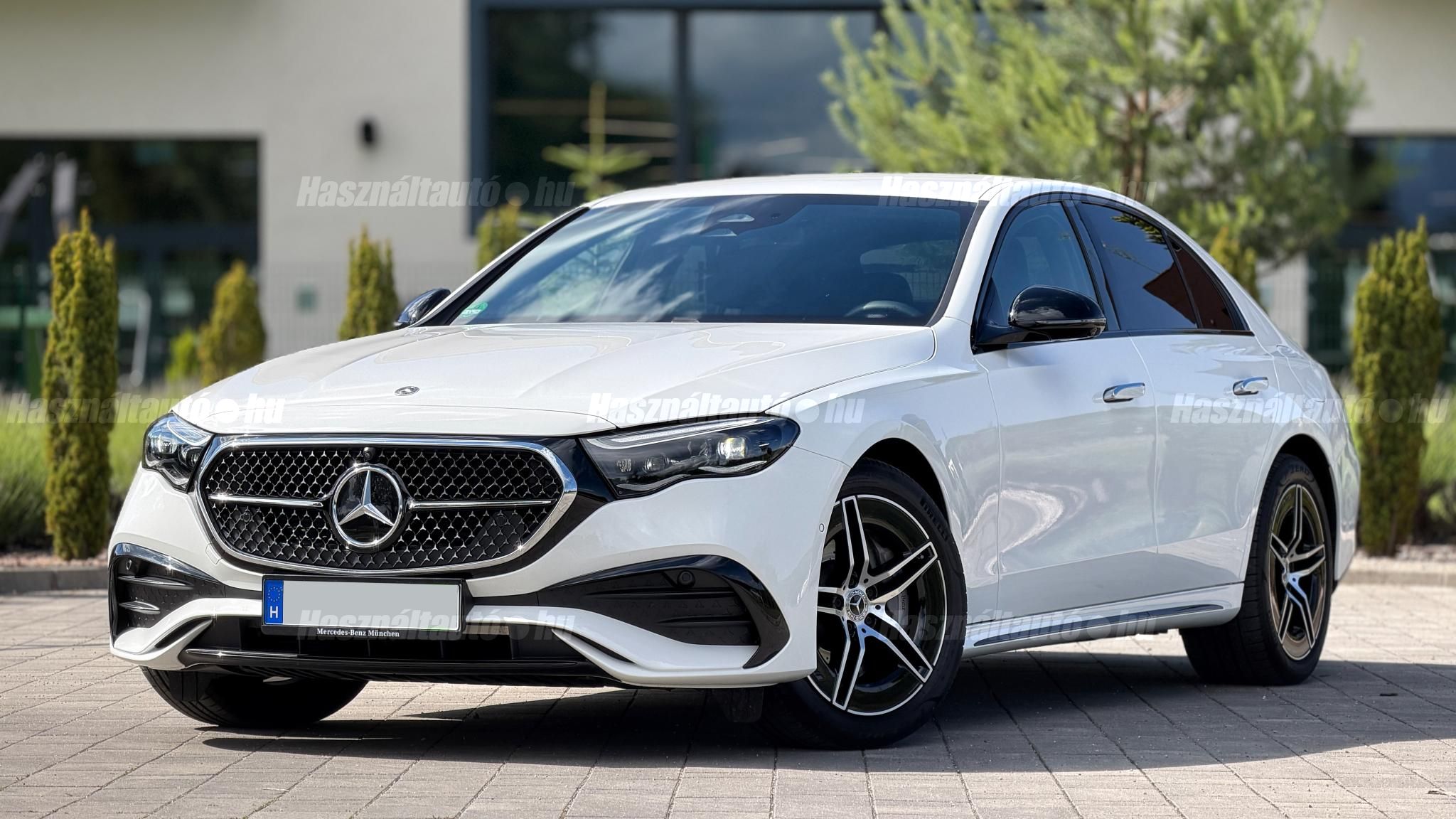 MERCEDES-BENZ E 300 2024/4 - 1