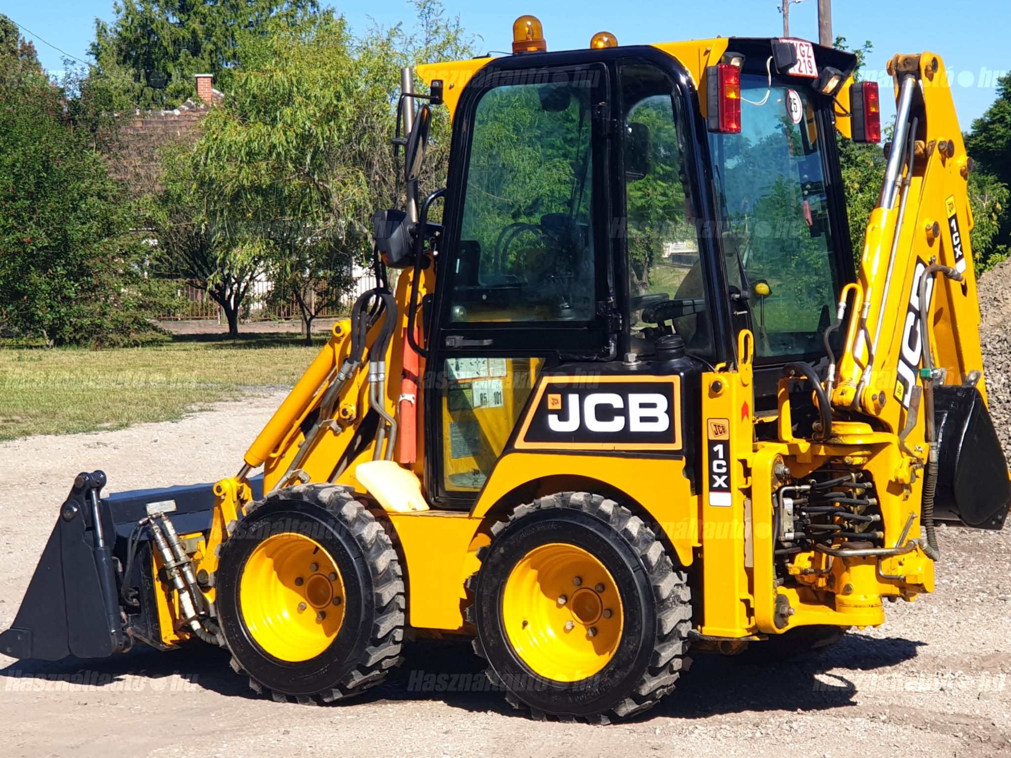 JCB 2002/6 - 1