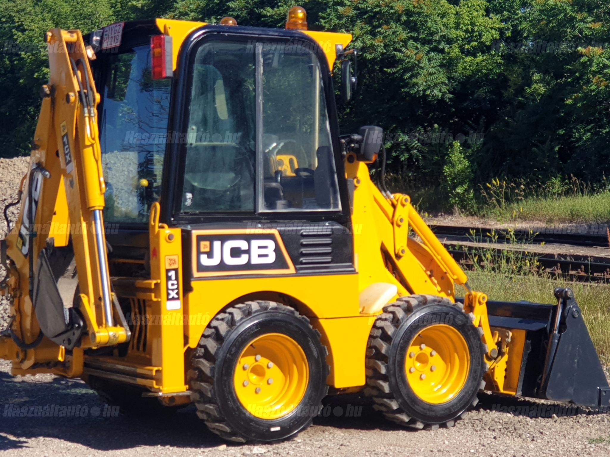 JCB 2002/6 - 1