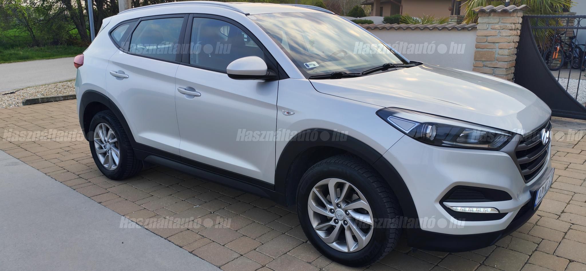 HYUNDAI TUCSON 2017/9 - 1
