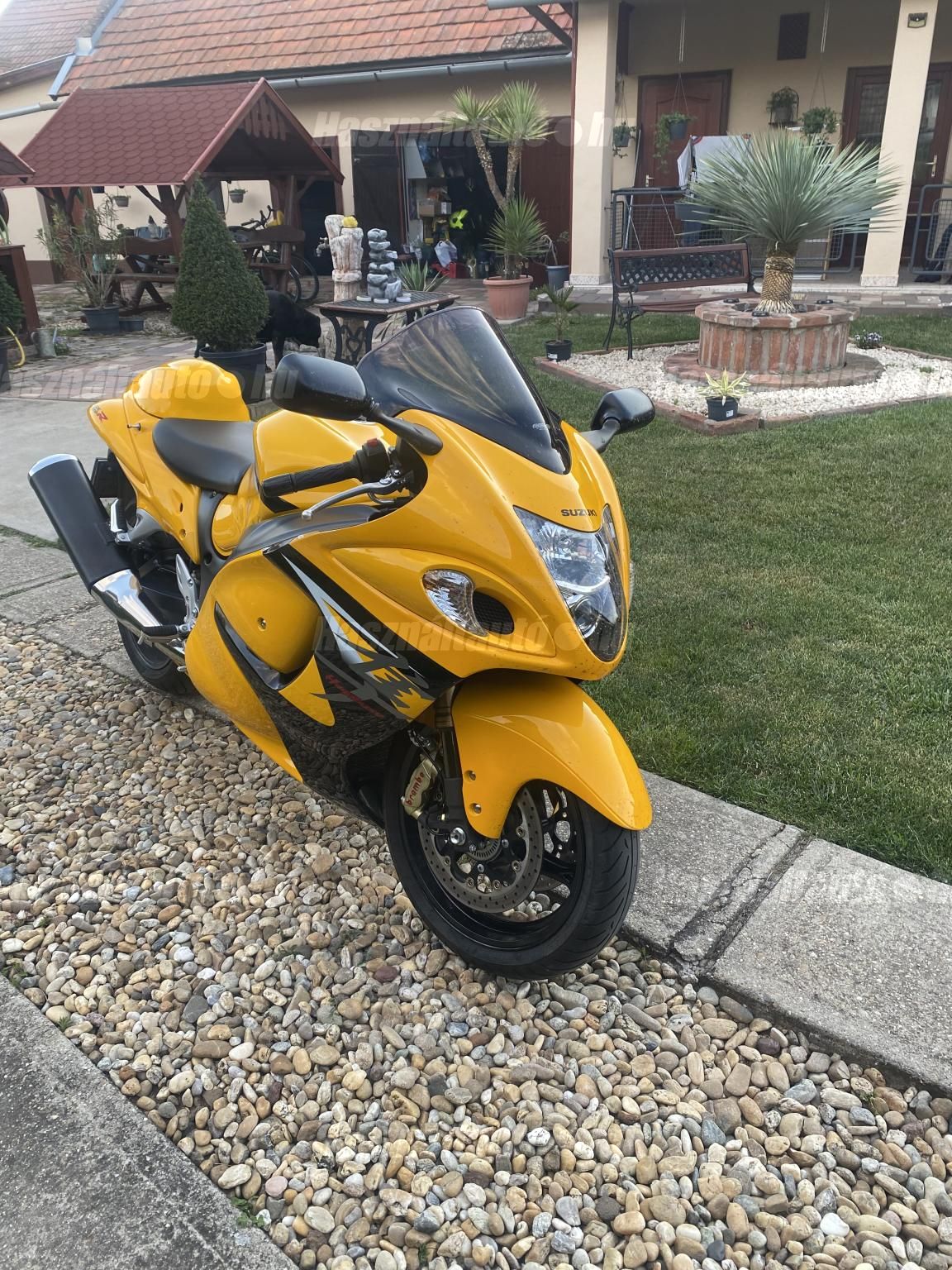 SUZUKI GSX 1300 R (HAYABUSA) 2016 - 1
