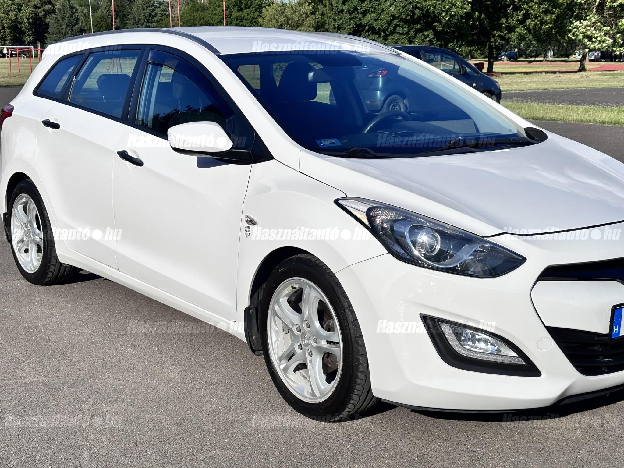 HYUNDAI I30 2013/1 - 1