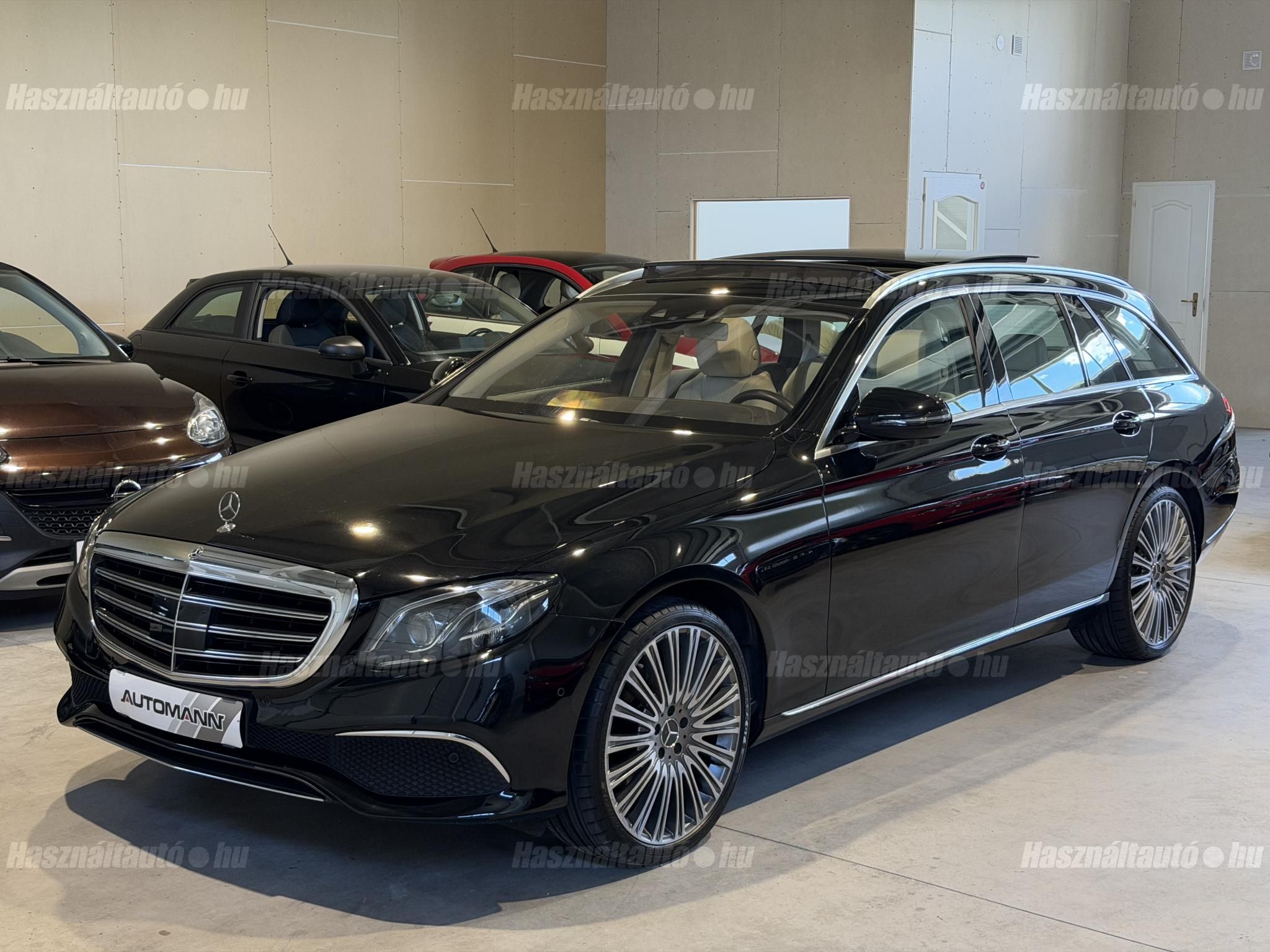MERCEDES-BENZ E 220 2017/9 - 1