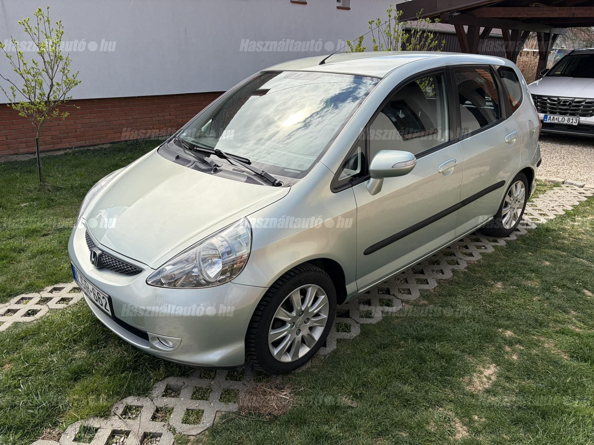 HONDA JAZZ 2008/6 - 1