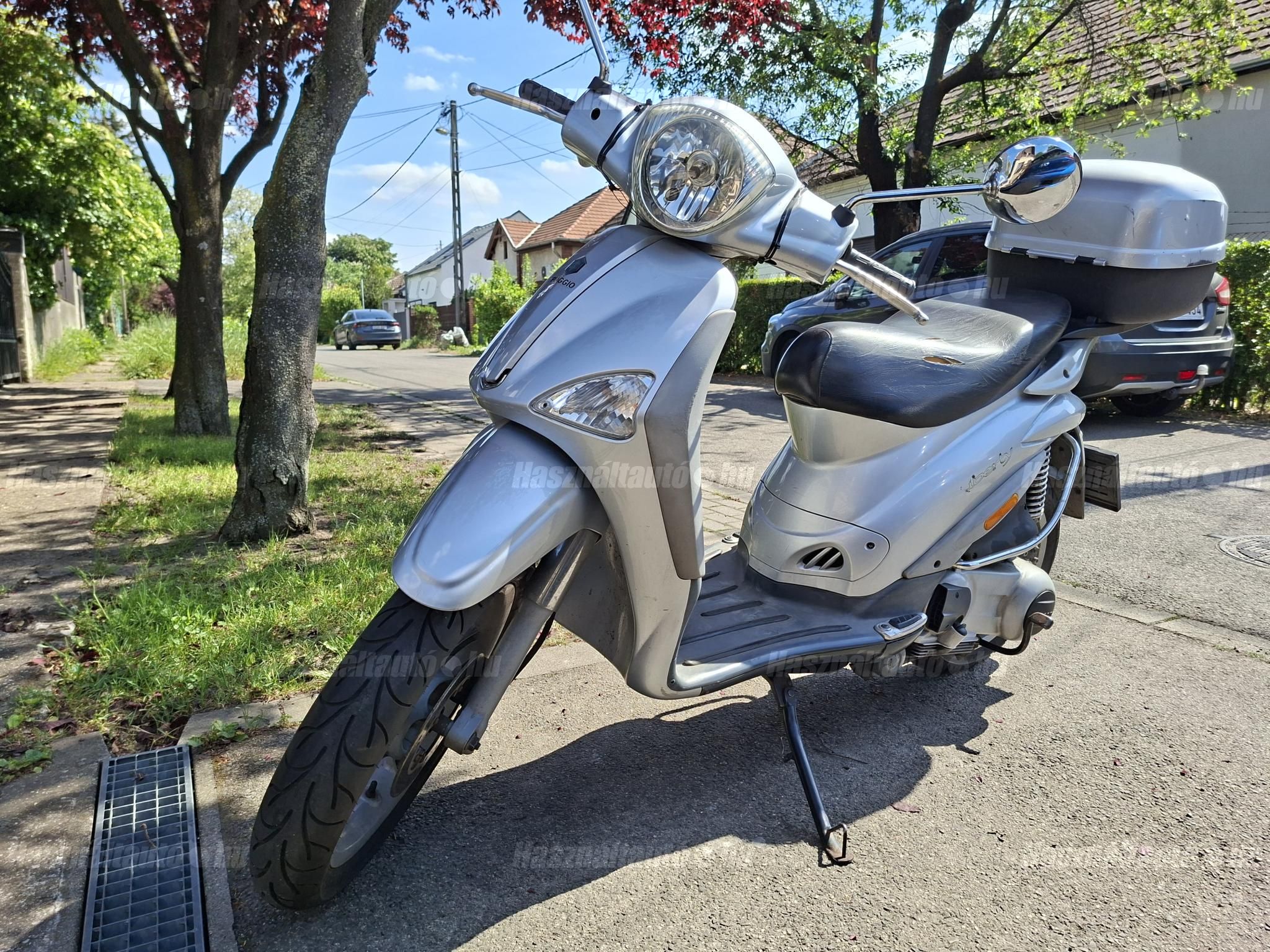 PIAGGIO LIBERTY 200 2004/10 - 1
