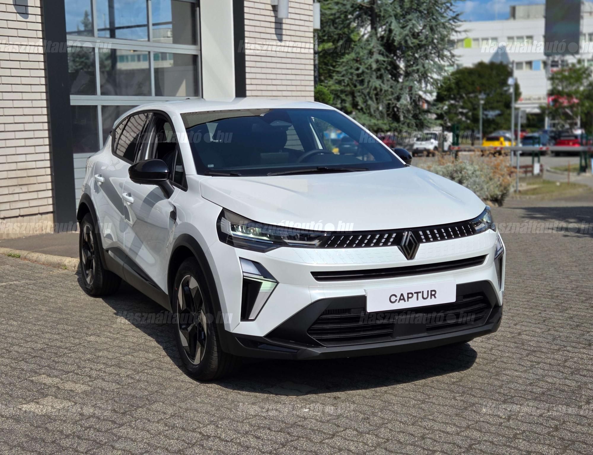 RENAULT CAPTUR 2025 - 1