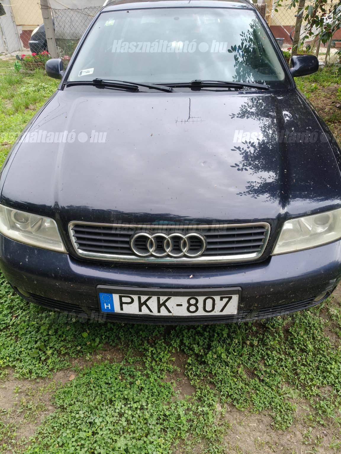 AUDI A4 2000/5 - 1