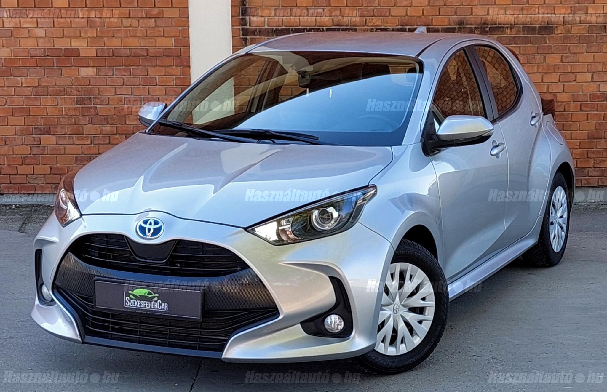 TOYOTA YARIS 2022/1 - 1