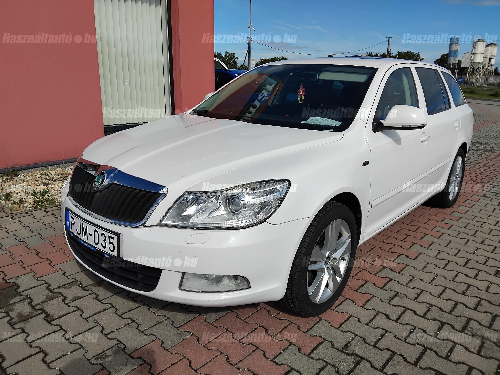 SKODA OCTAVIA 2011/9 - 1