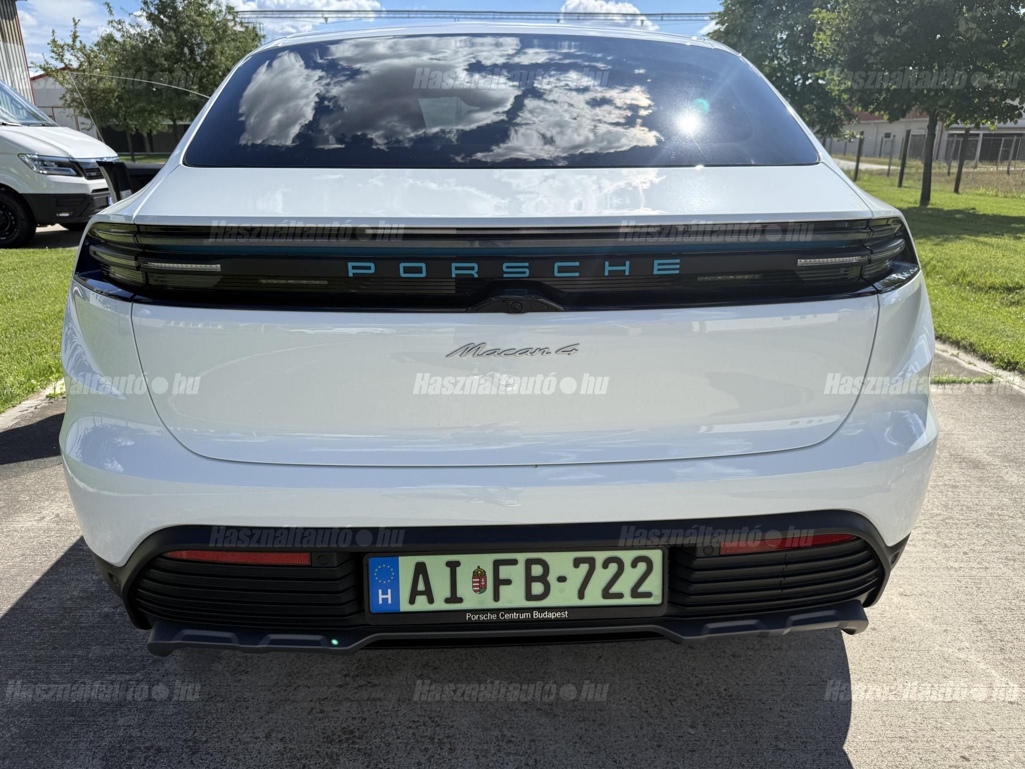 PORSCHE MACAN 2024/8 - 1