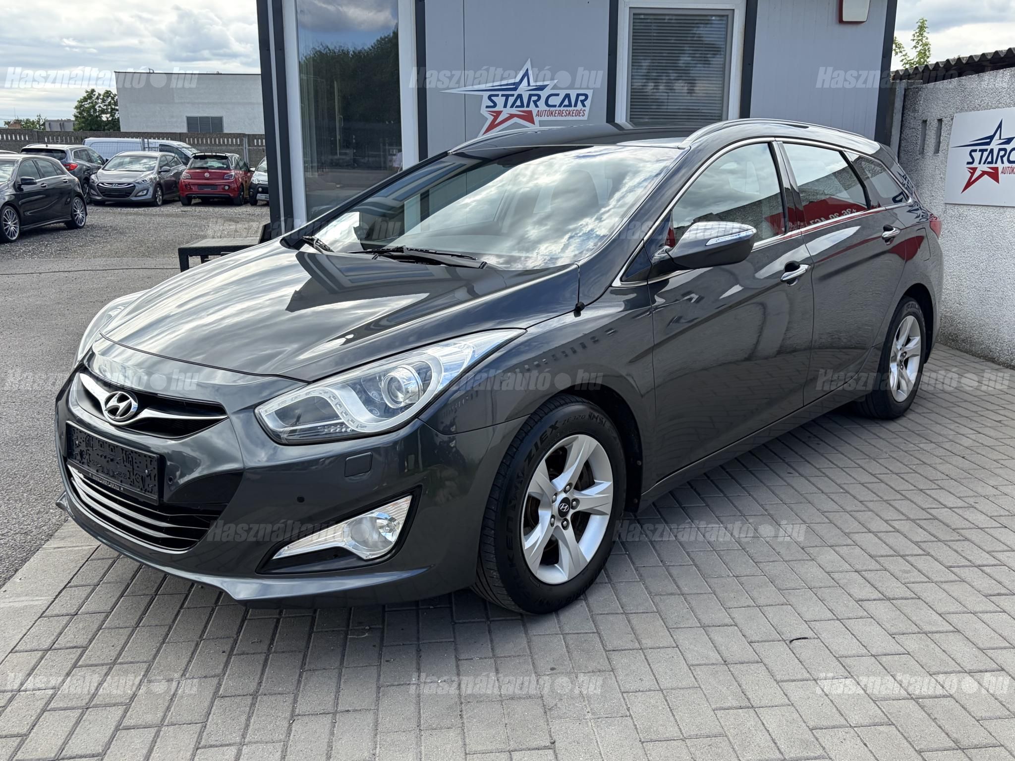 HYUNDAI I40 2013/1 - 1