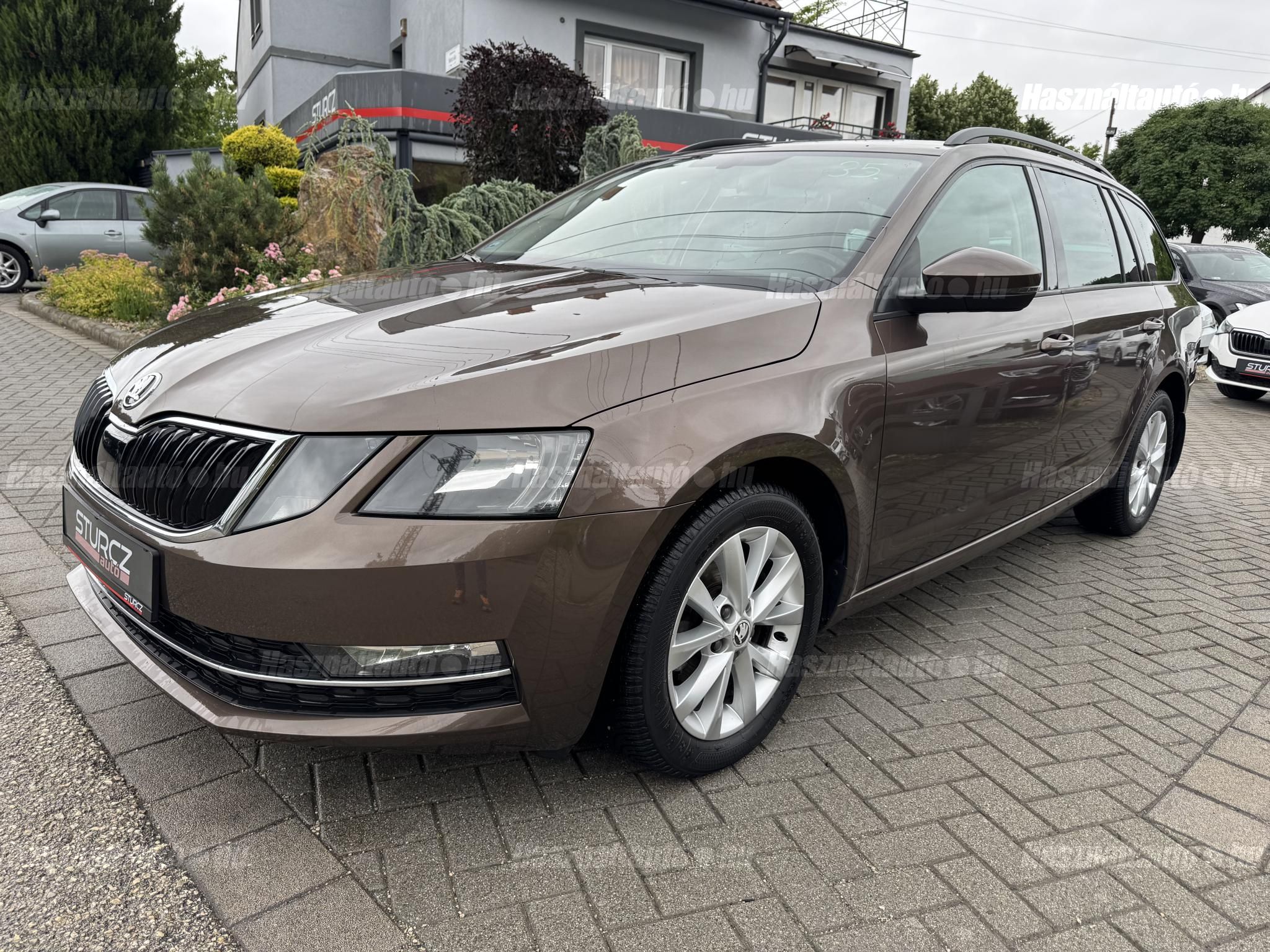 SKODA OCTAVIA 2017/11 - 1