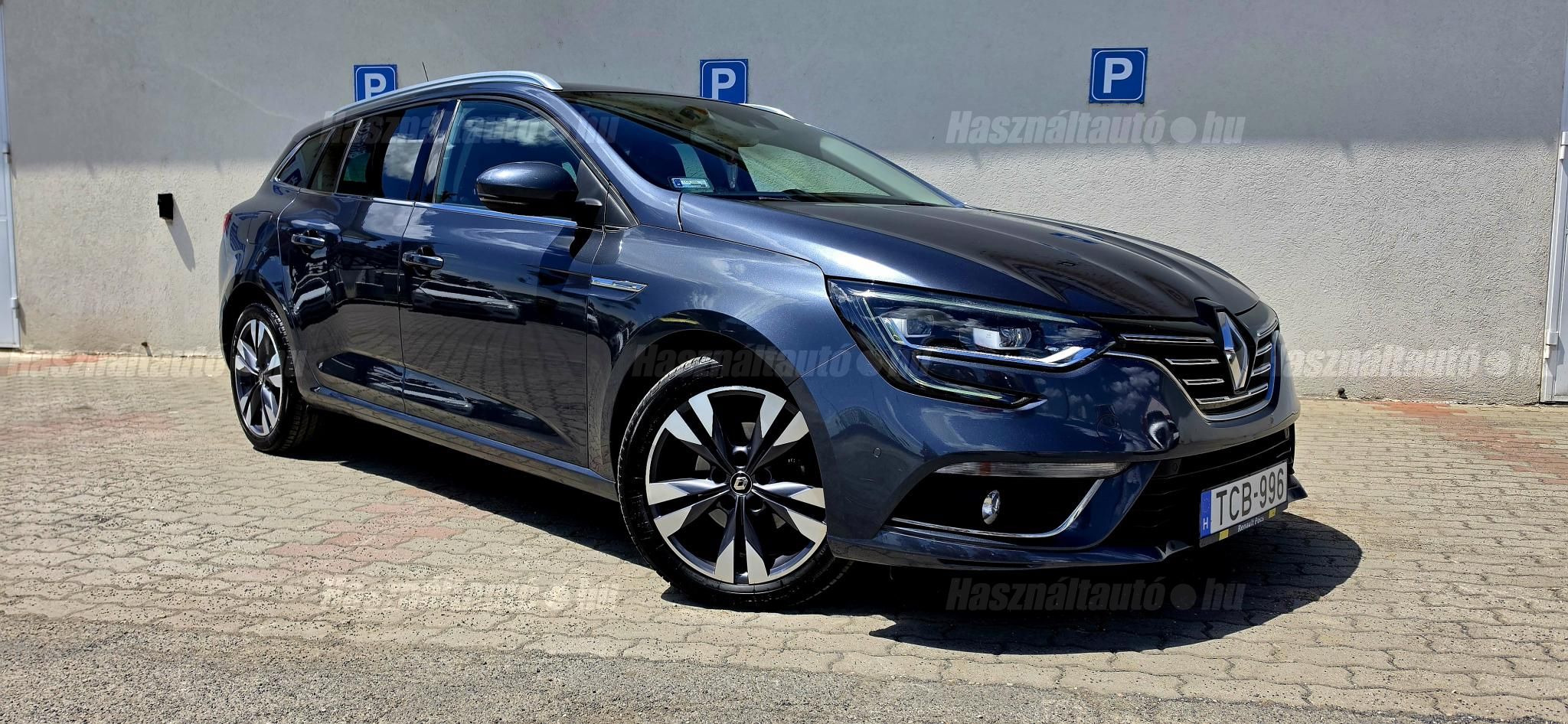 RENAULT MEGANE 2018/12 - 1