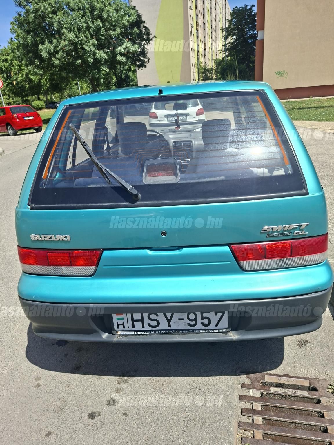SUZUKI SWIFT 2001/8 - 1