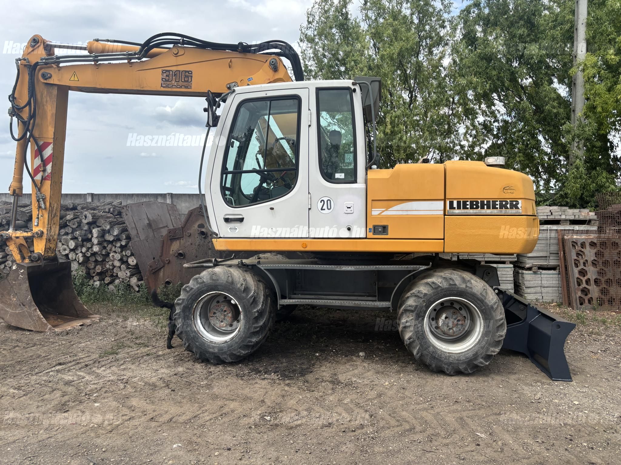 LIEBHERR 2006 - 1