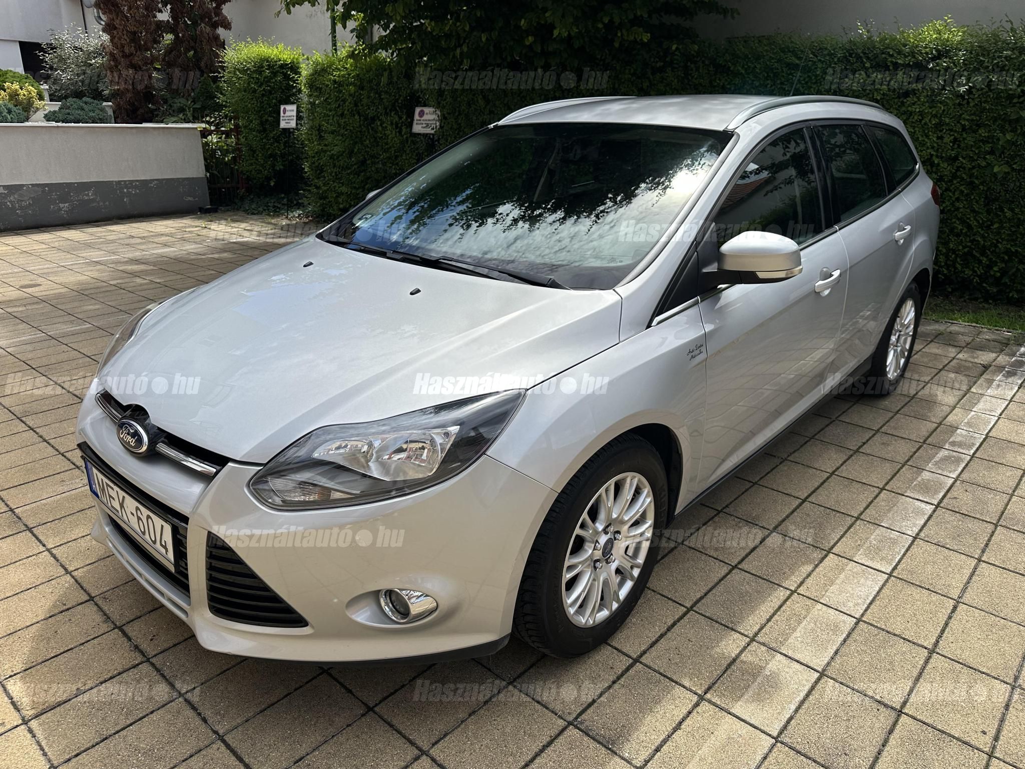 FORD FOCUS 2012/9 - 1