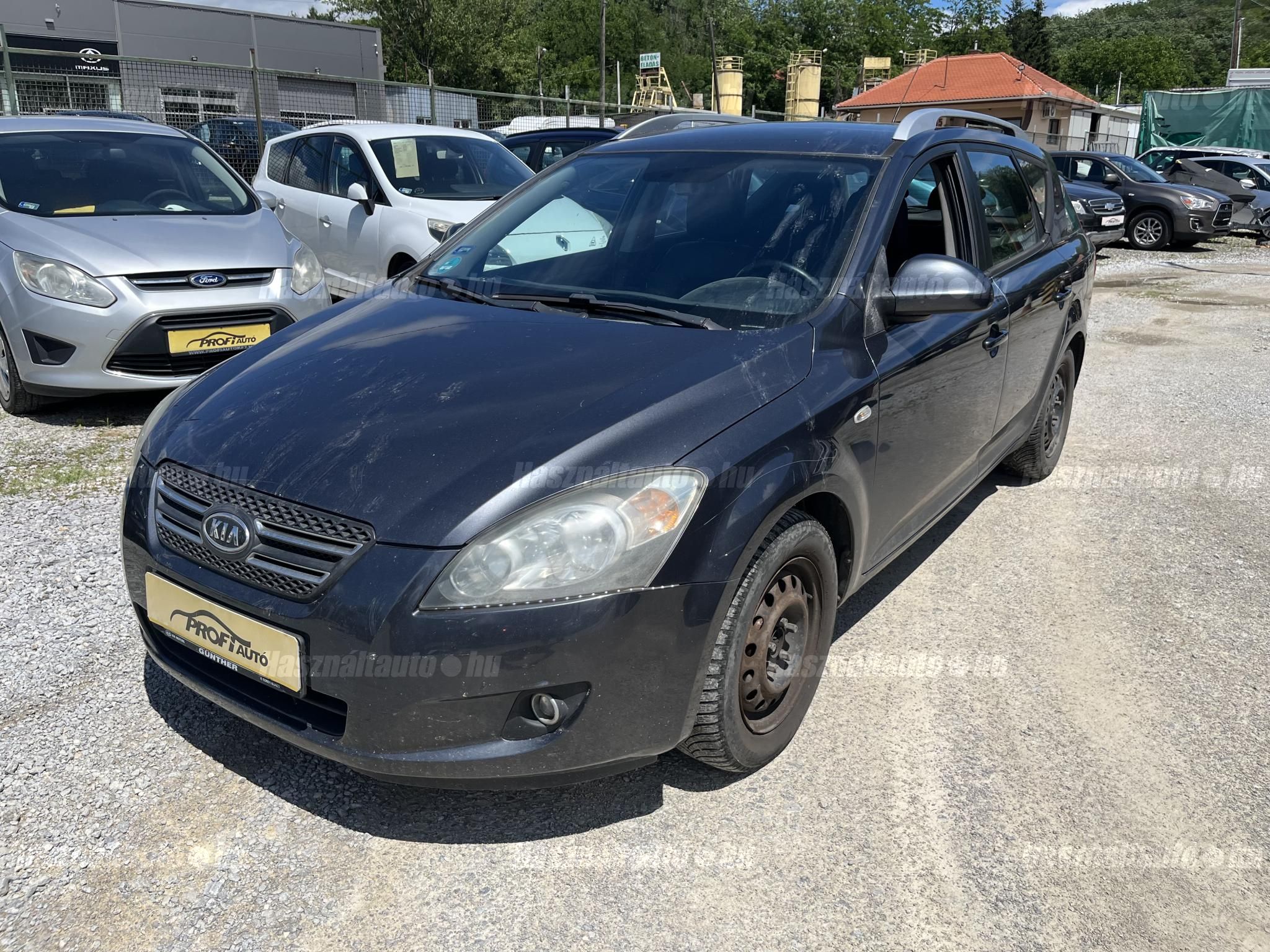 KIA CEE'D 2008 - 1