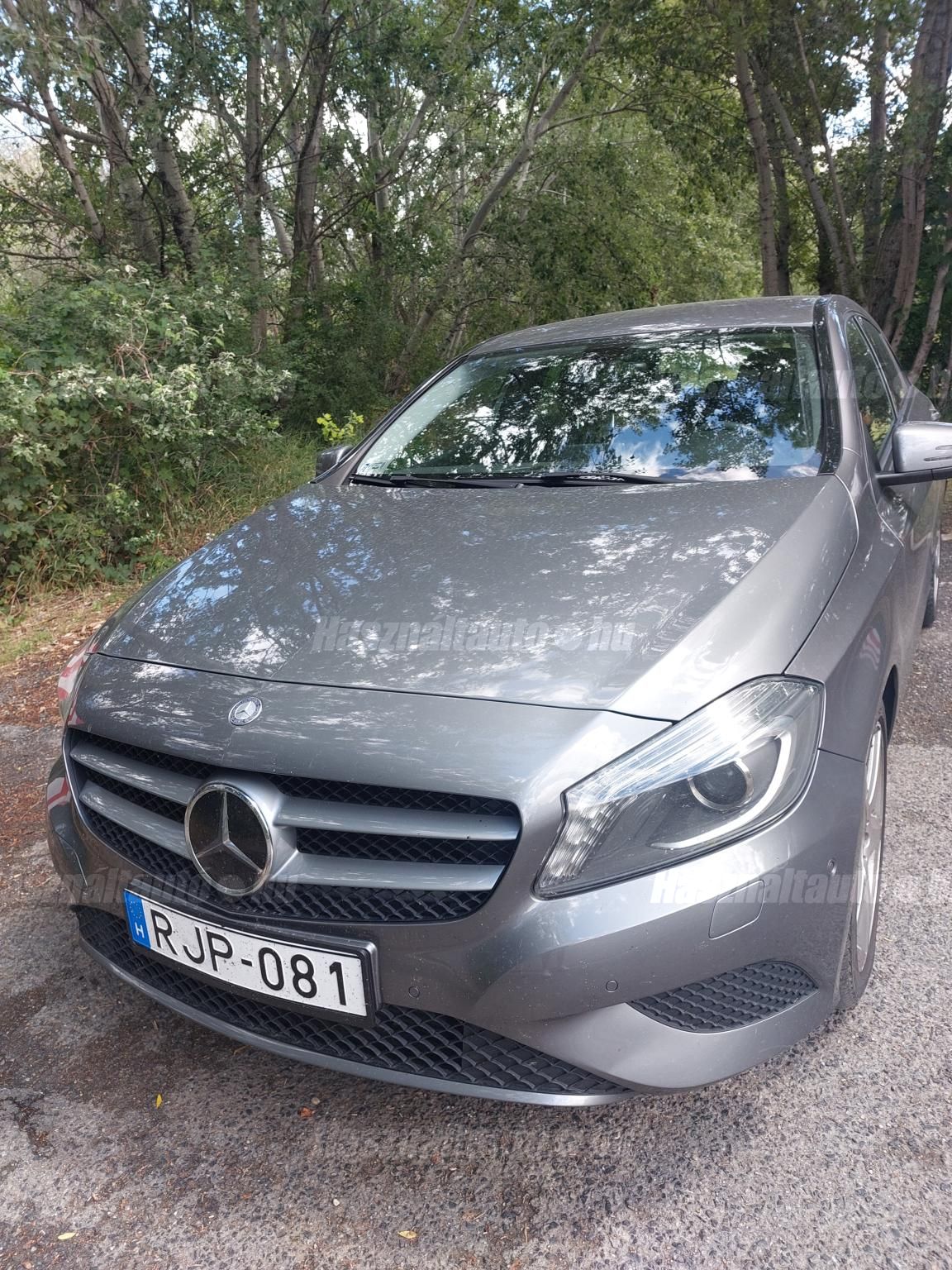 MERCEDES-BENZ A 200 2015/7 - 1