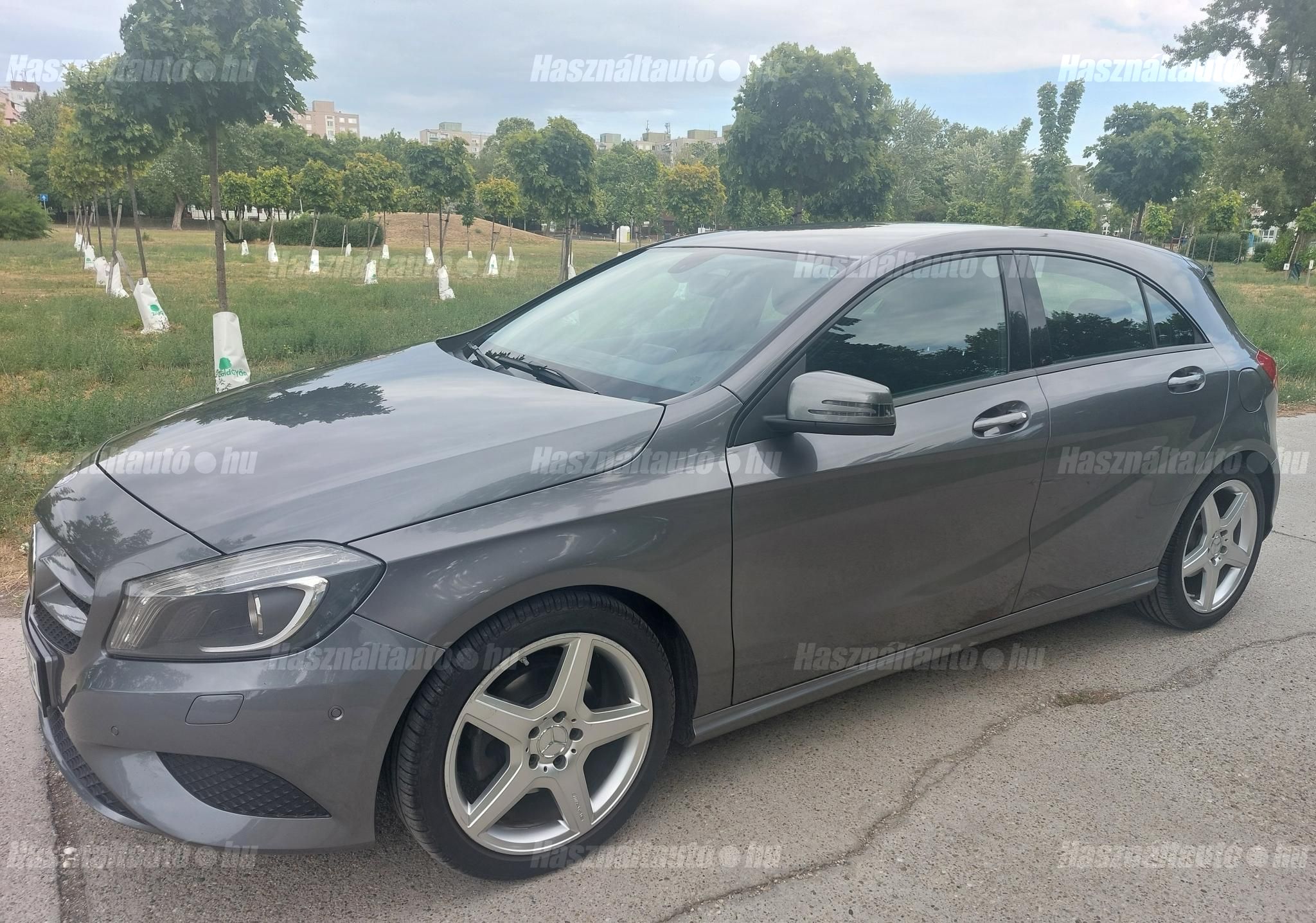 MERCEDES-BENZ A 200 2015/7 - 1