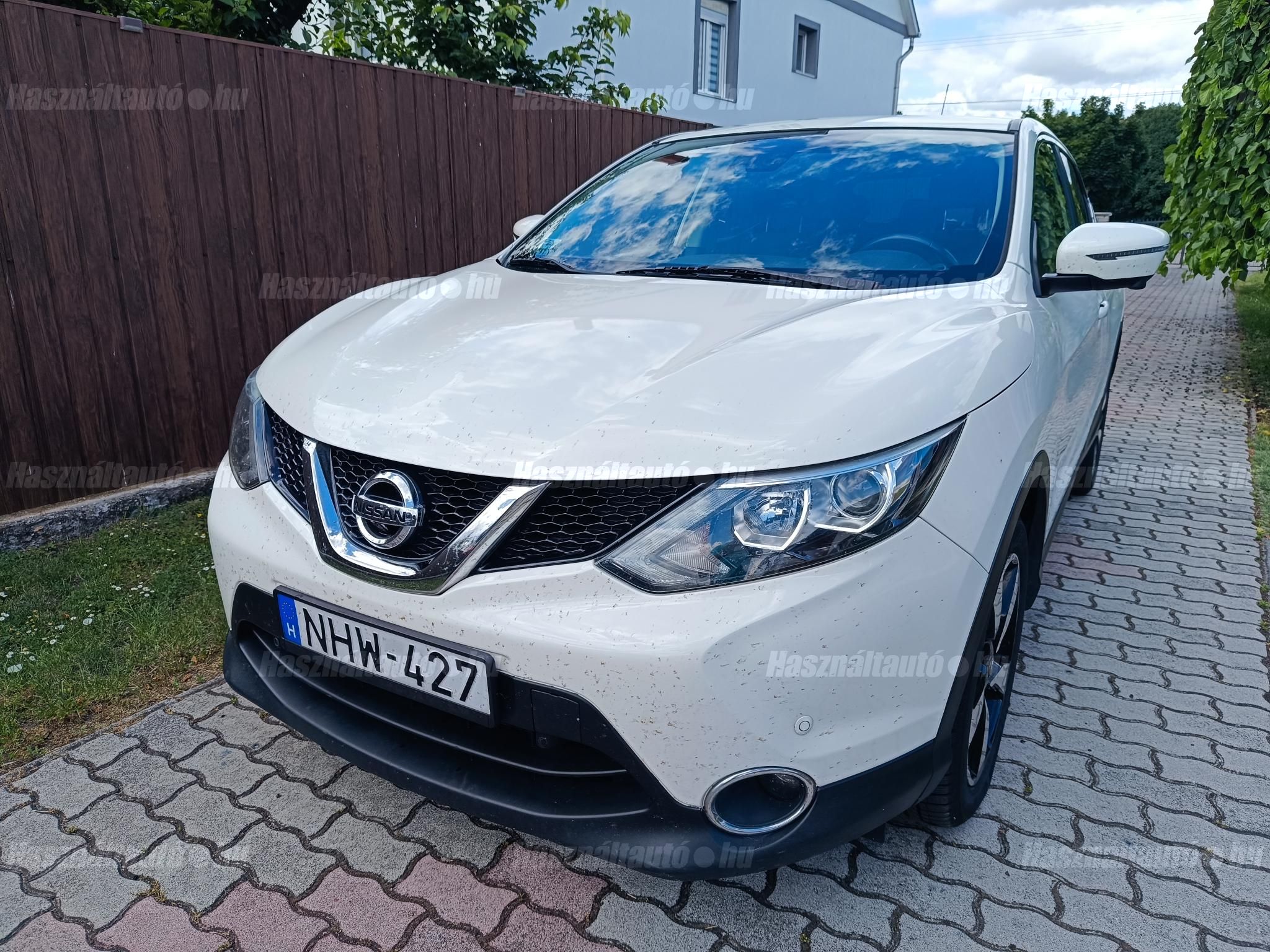 NISSAN QASHQAI 2015/9 - 1